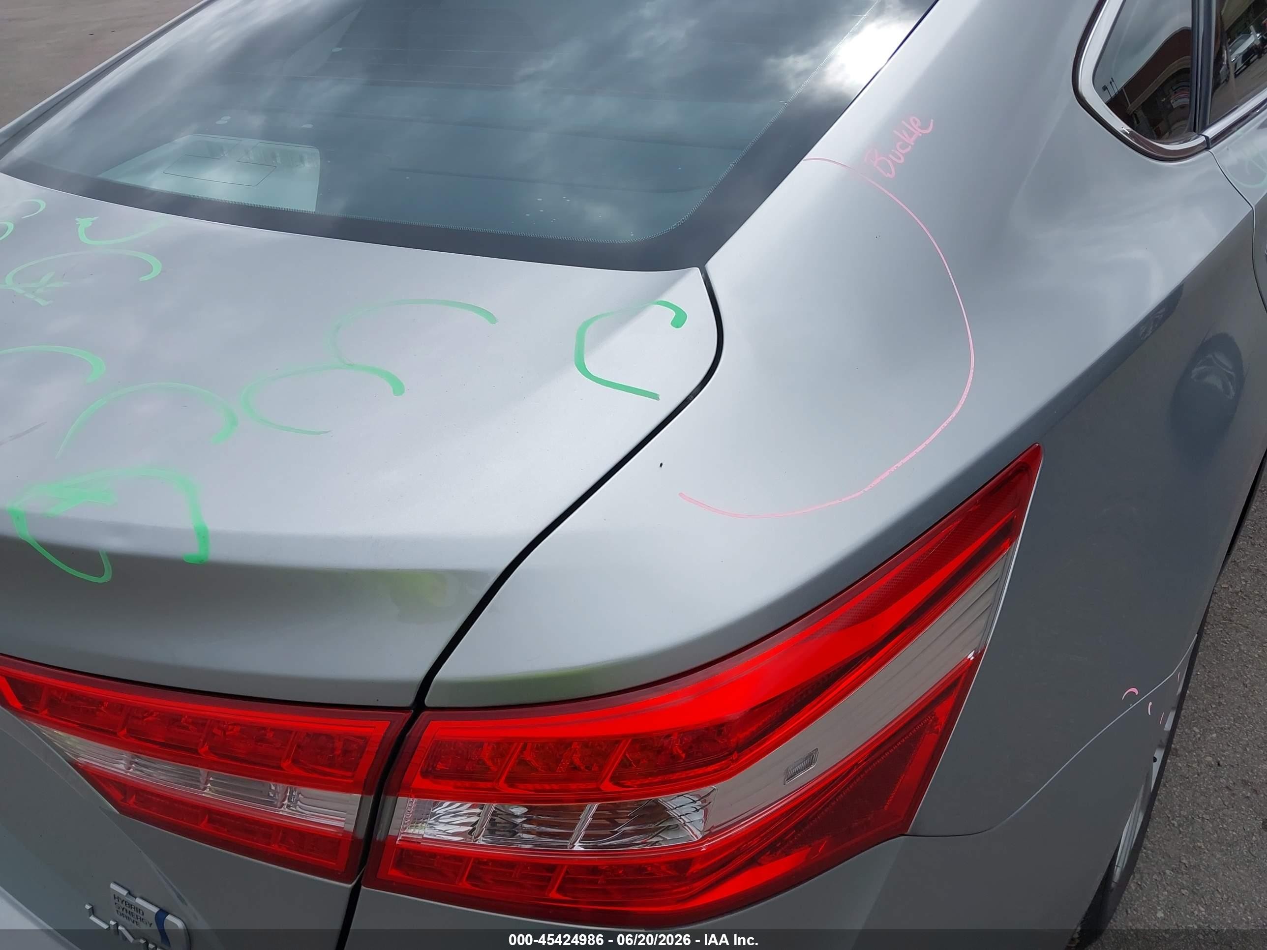 2015 Toyota Avalon Hybrid Limited Серебряный vin: 4T1BD1EB6FU038410