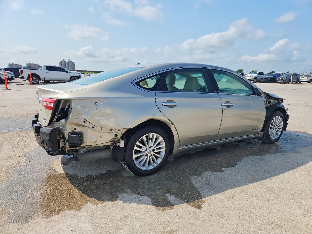 2015 Toyota Avalon Hybrid Xle Touring Золотой vin: 4T1BD1EB6FU042909