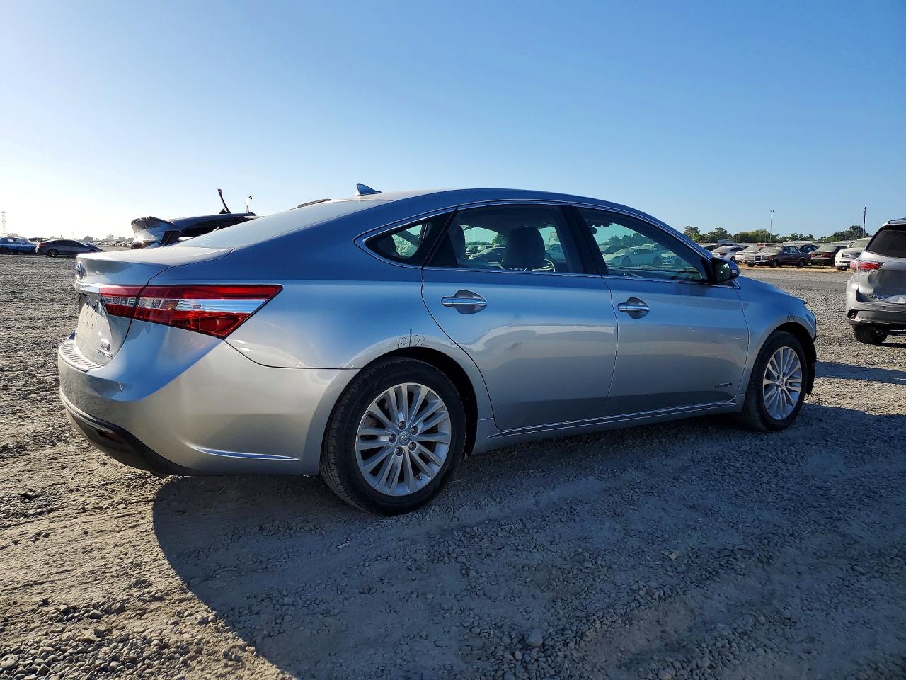 2015 Toyota Avalon Silver vin: 4T1BD1EB6FU047365