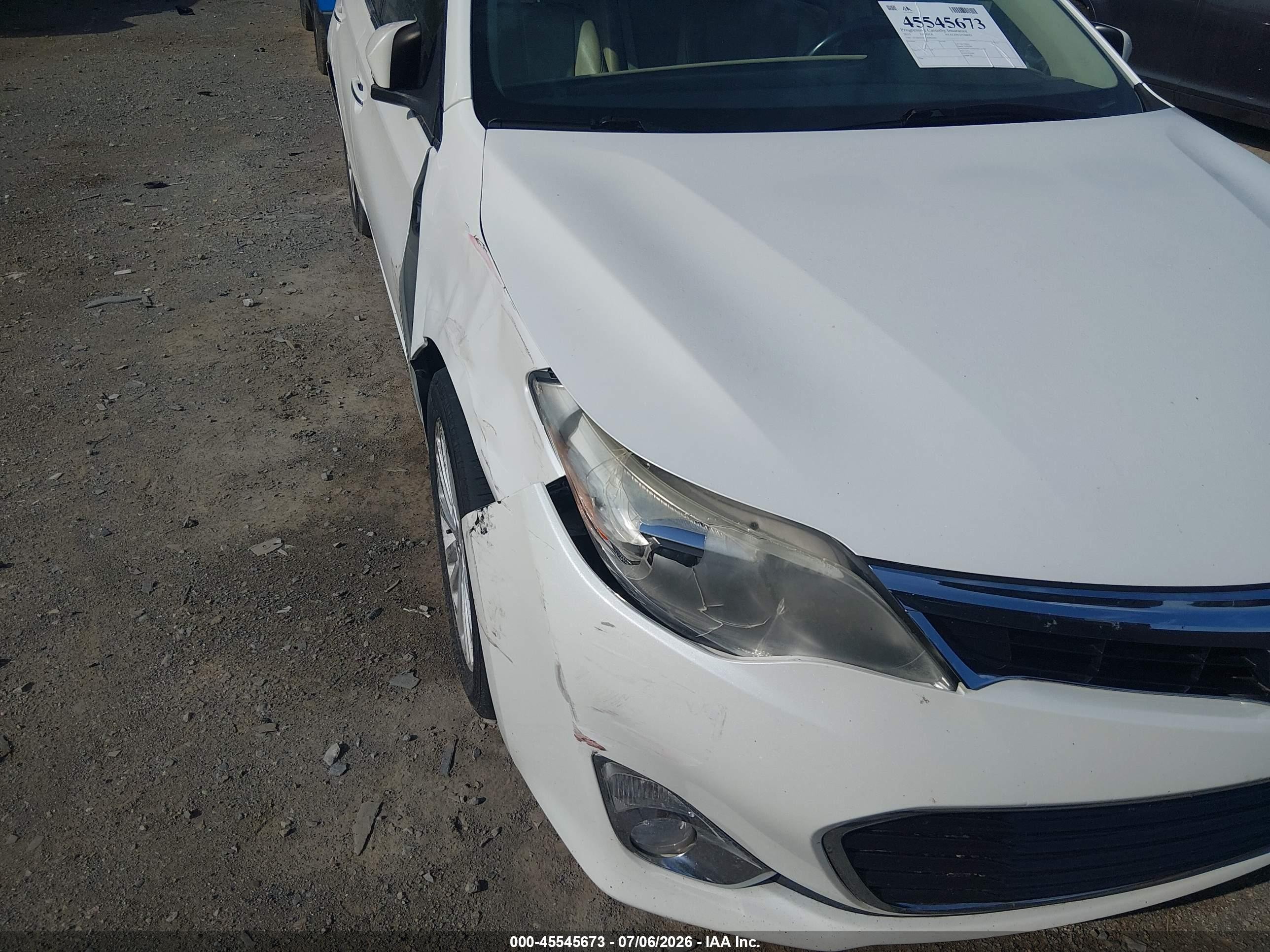 2013 Toyota Avalon Hybrid Limited White vin: 4T1BD1EB7DU002402