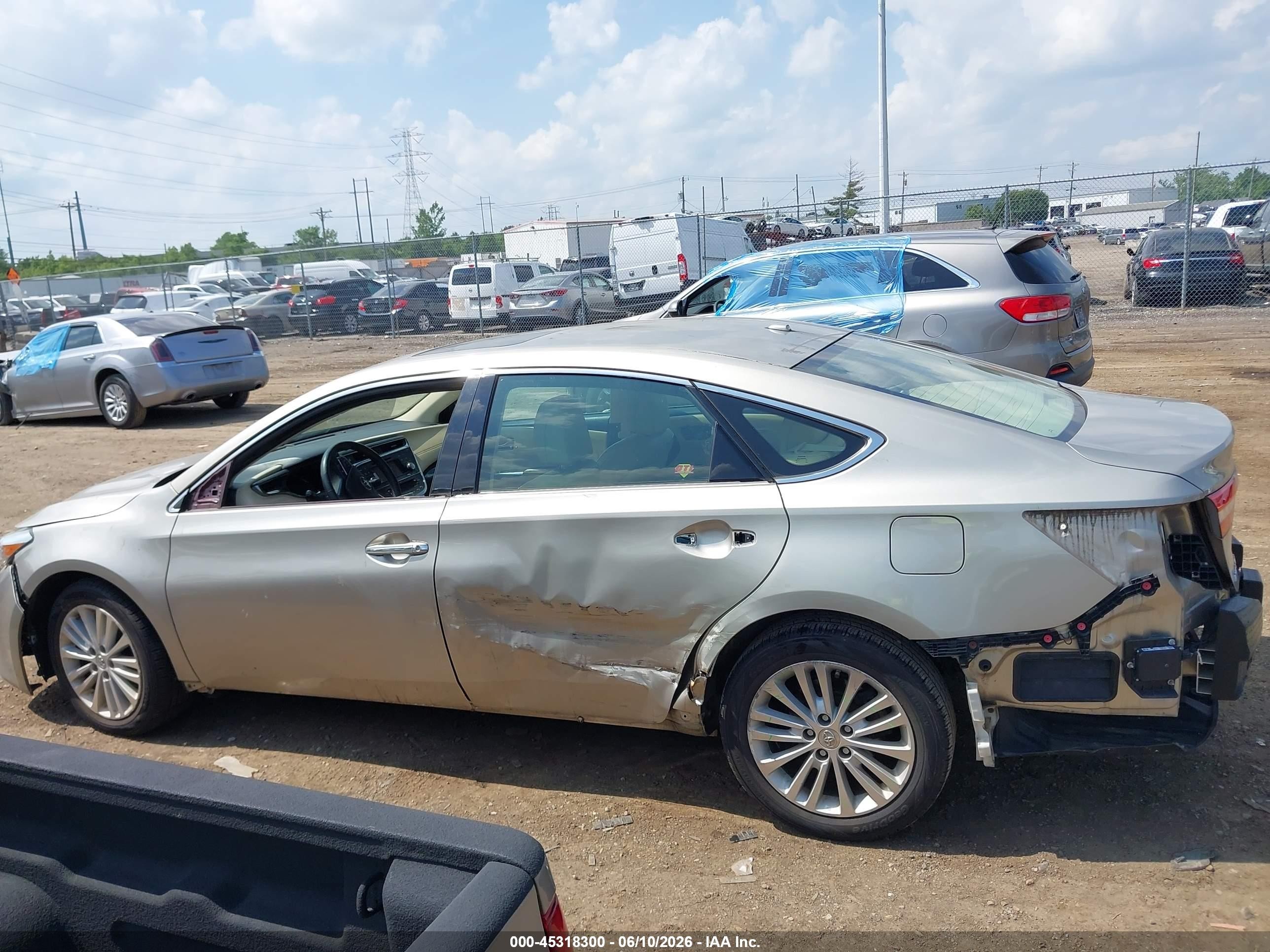 2013 Toyota Avalon Hybrid Xle Touring Beige vin: 4T1BD1EB7DU007230
