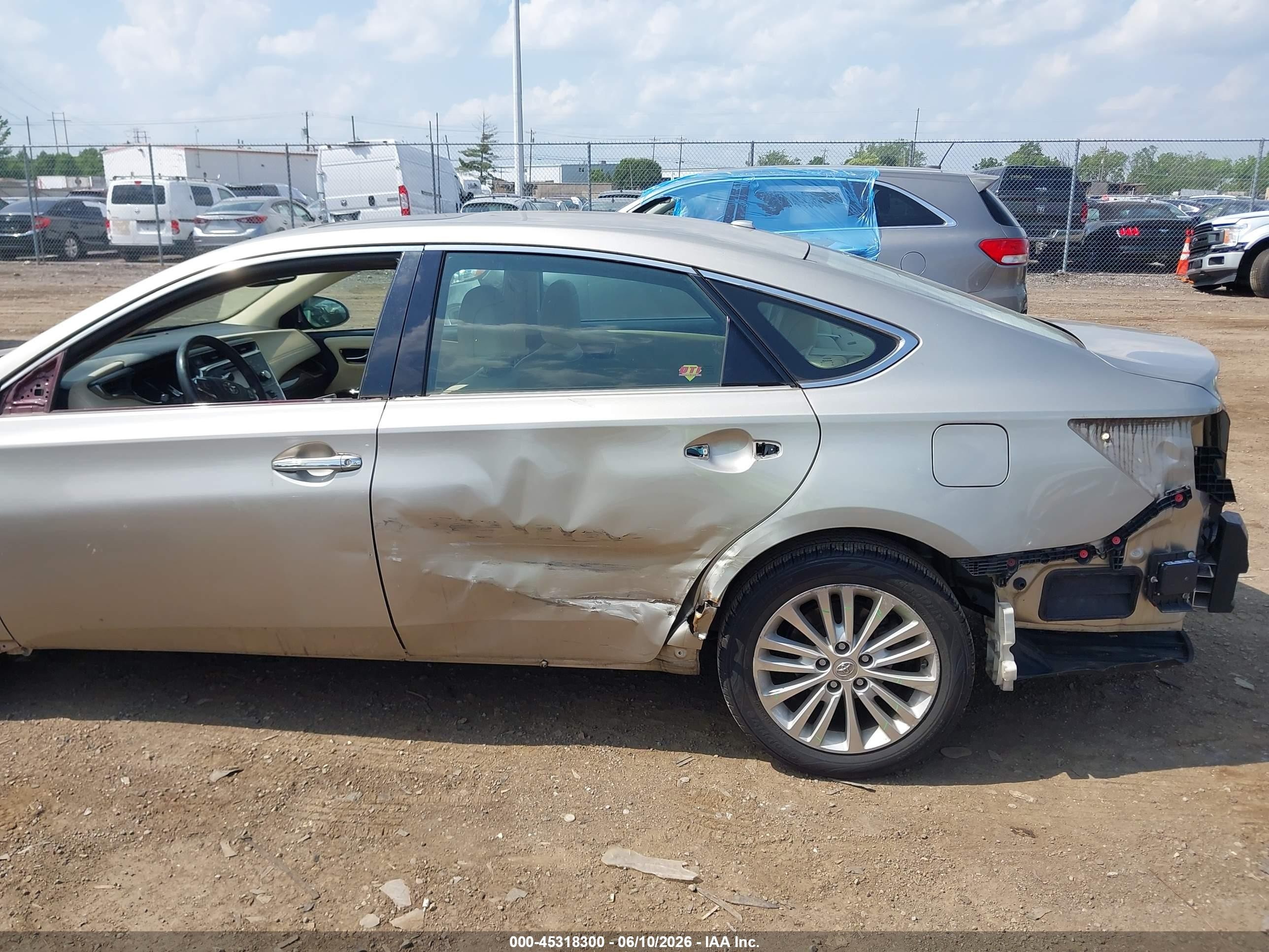 2013 Toyota Avalon Hybrid Xle Touring Beige vin: 4T1BD1EB7DU007230