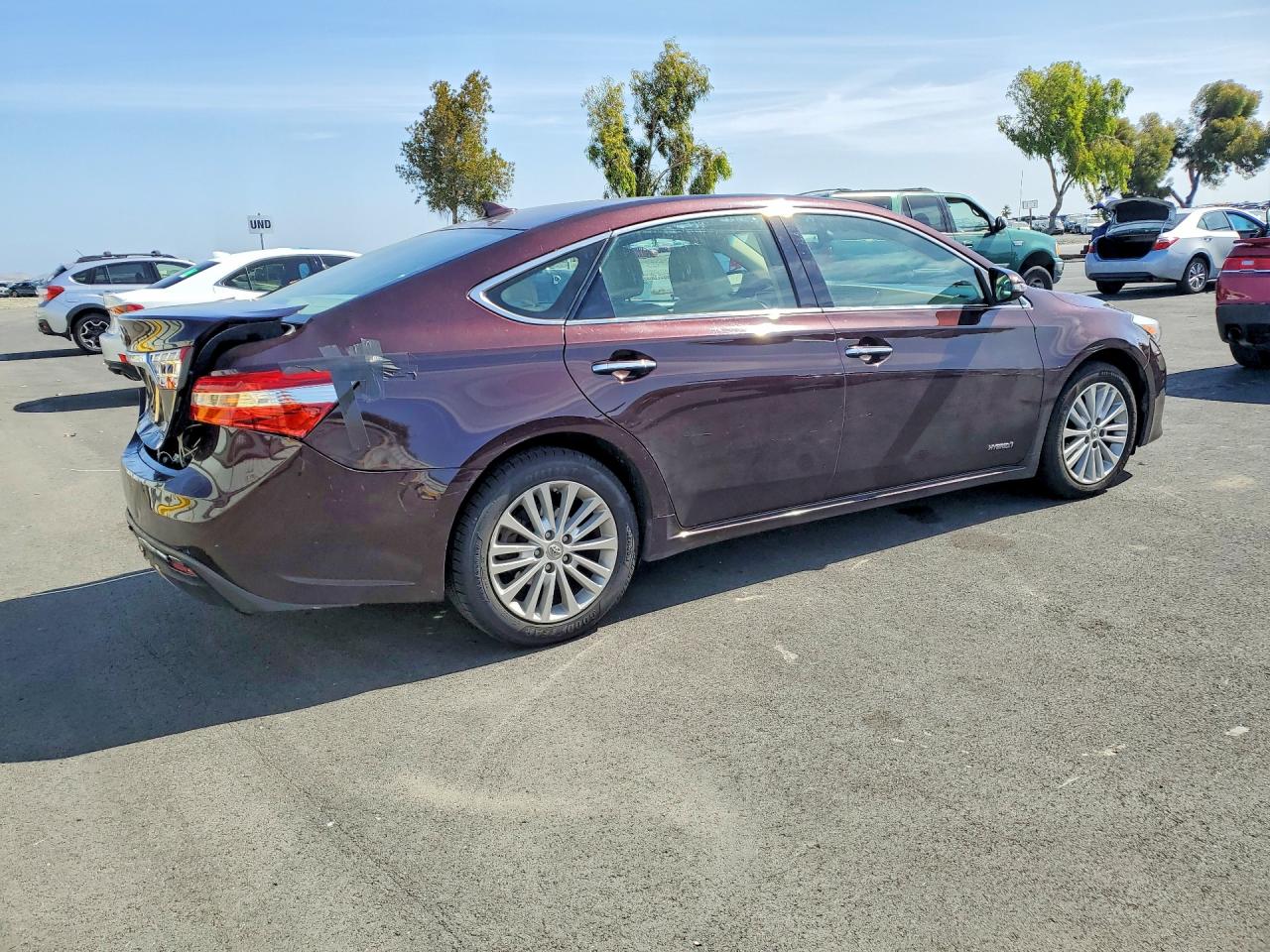 2013 Toyota Avalon Hybrid Limited Maroon vin: 4T1BD1EB8DU002067