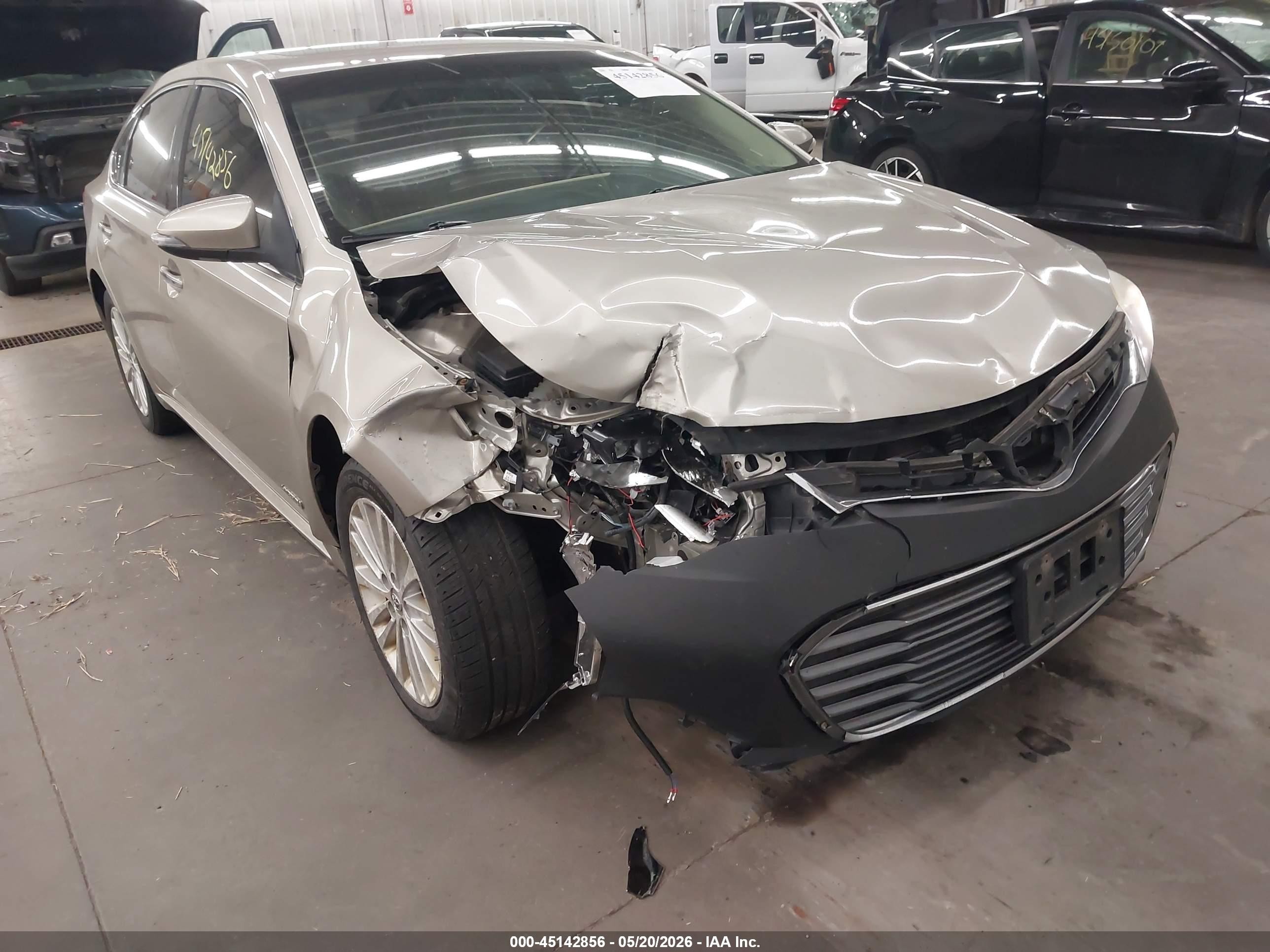 2013 Toyota Avalon Hybrid Limited Tan vin: 4T1BD1EB8DU006037