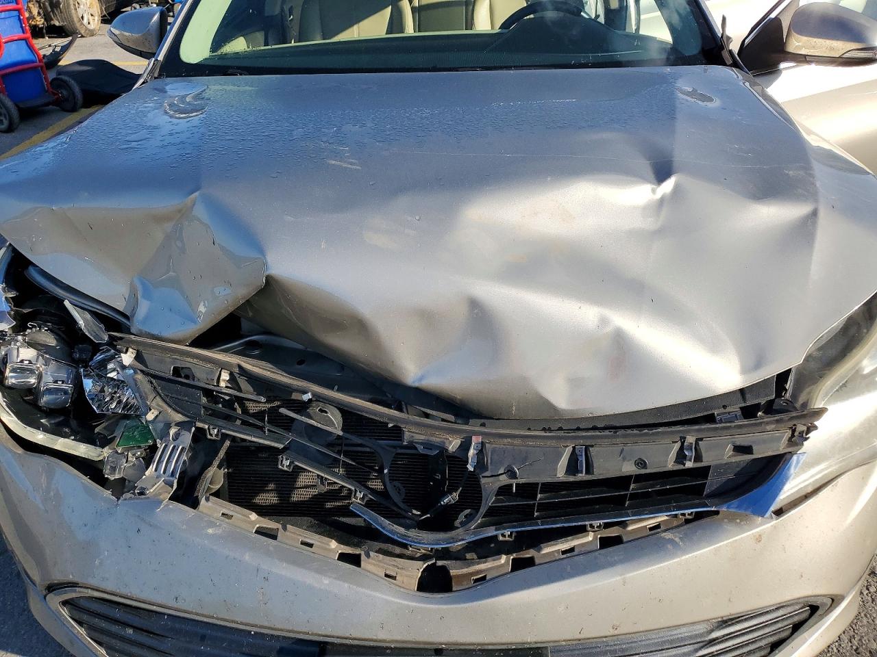 2013 Toyota Avalon Hybrid Limited Silver vin: 4T1BD1EB8DU010654