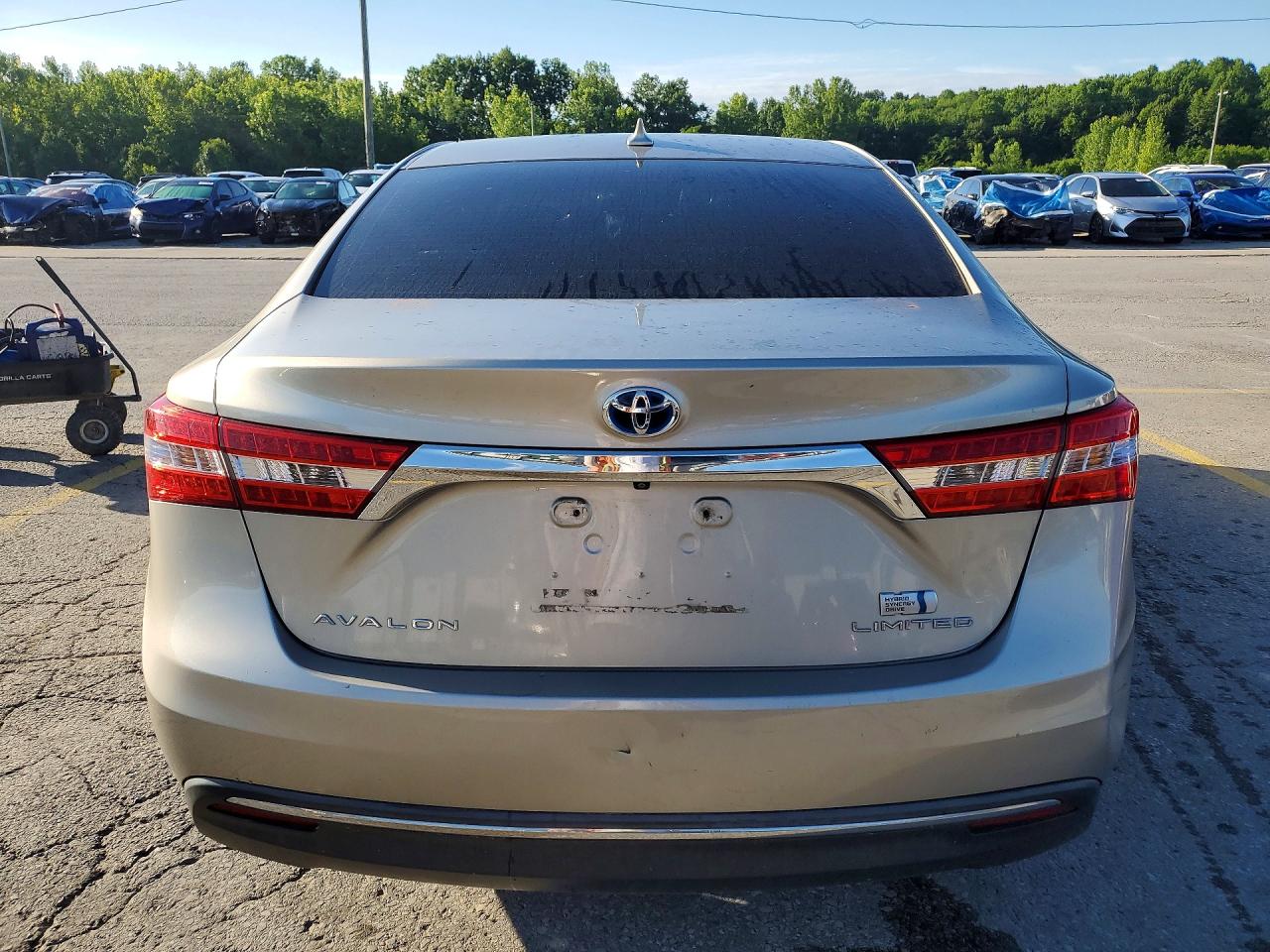 2013 Toyota Avalon Hybrid Limited Silver vin: 4T1BD1EB8DU010654