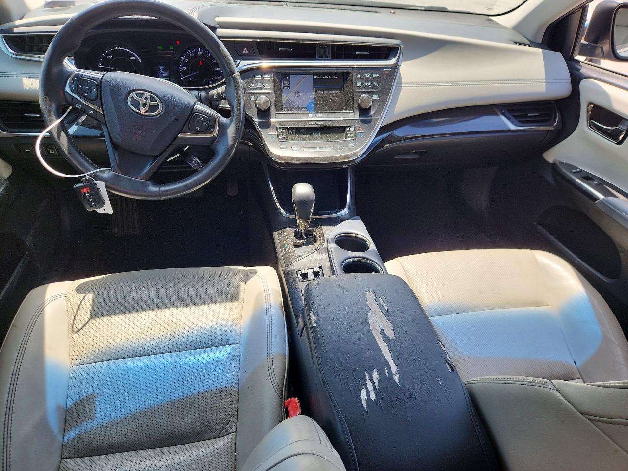 2013 Toyota Avalon Hybrid Limited Silver vin: 4T1BD1EB8DU013098