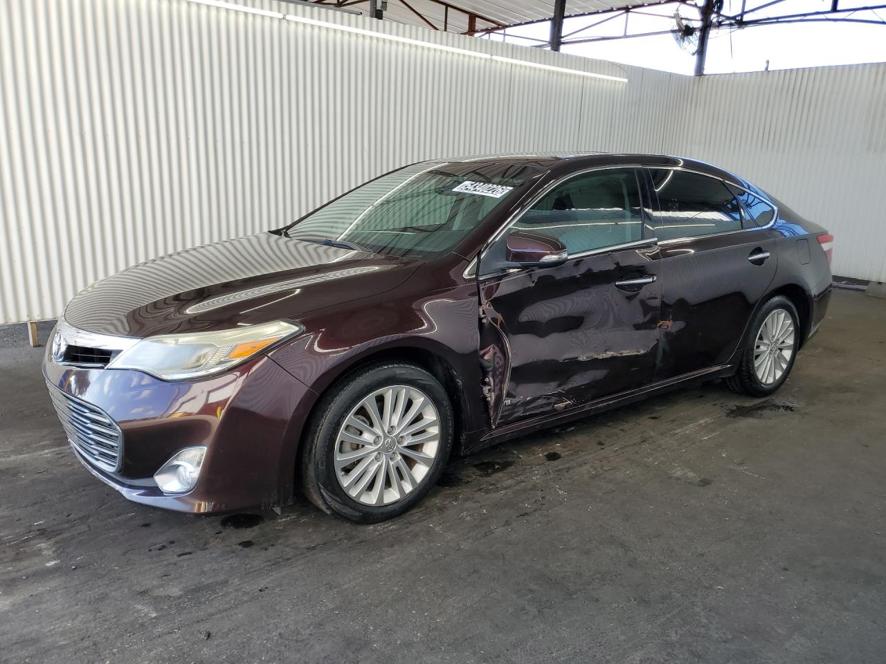 2013 Toyota Avalon Hybrid Limited Burgundy vin: 4T1BD1EB8DU014381 Damage: Left Front Fender, Heavy Scratch, 1 To 2 Inches