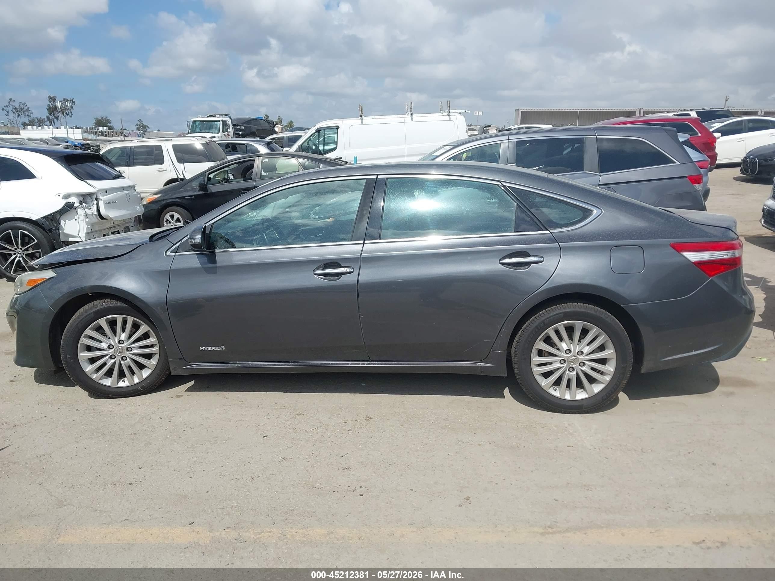 2013 Toyota Avalon Hybrid Xle Touring Gray vin: 4T1BD1EB8DU017703