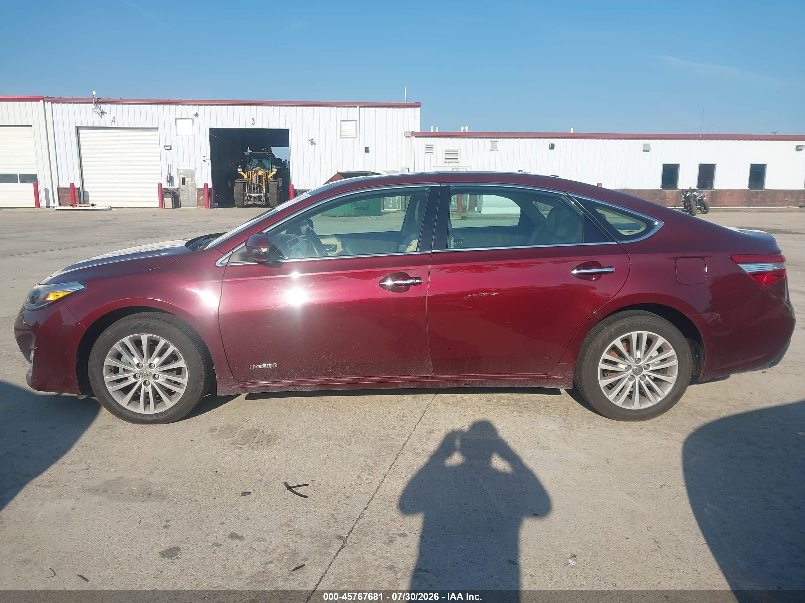 2014 Toyota Avalon Hybrid Xle Touring Maroon vin: 4T1BD1EB8EU019484