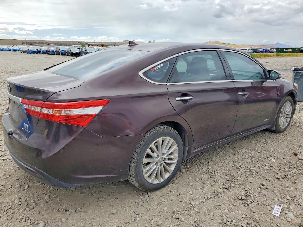 2013 Toyota Avalon Hybrid Limited Burgundy vin: 4T1BD1EB9DU014177