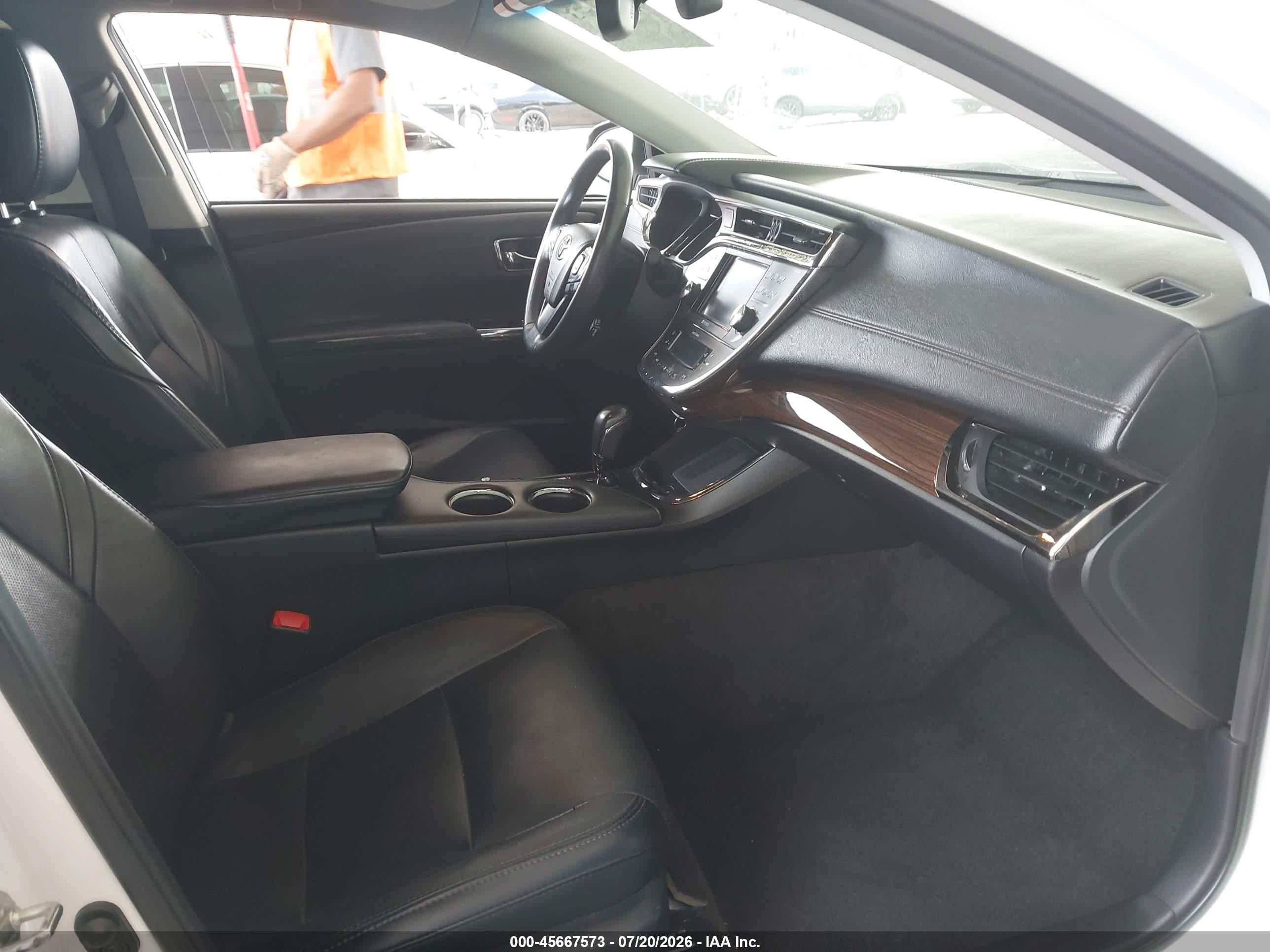2013 Toyota Avalon Hybrid Limited Белый vin: 4T1BD1EB9DU015409