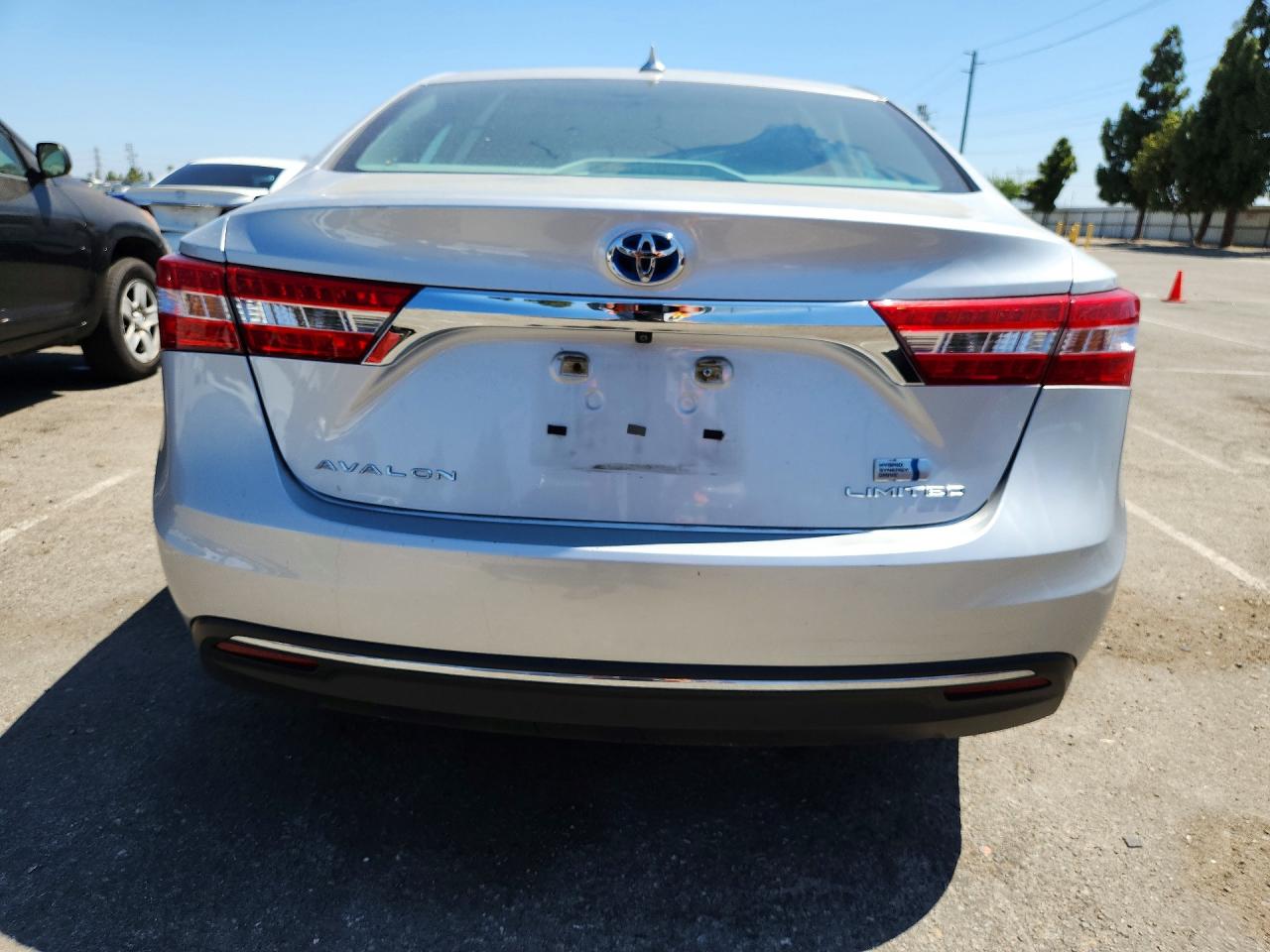 2013 Toyota Avalon Hybrid Limited Silver vin: 4T1BD1EB9DU017340