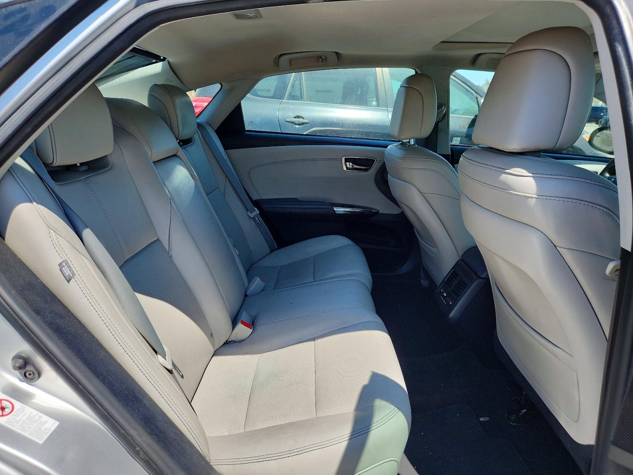 2013 Toyota Avalon Hybrid Limited Silver vin: 4T1BD1EB9DU017340
