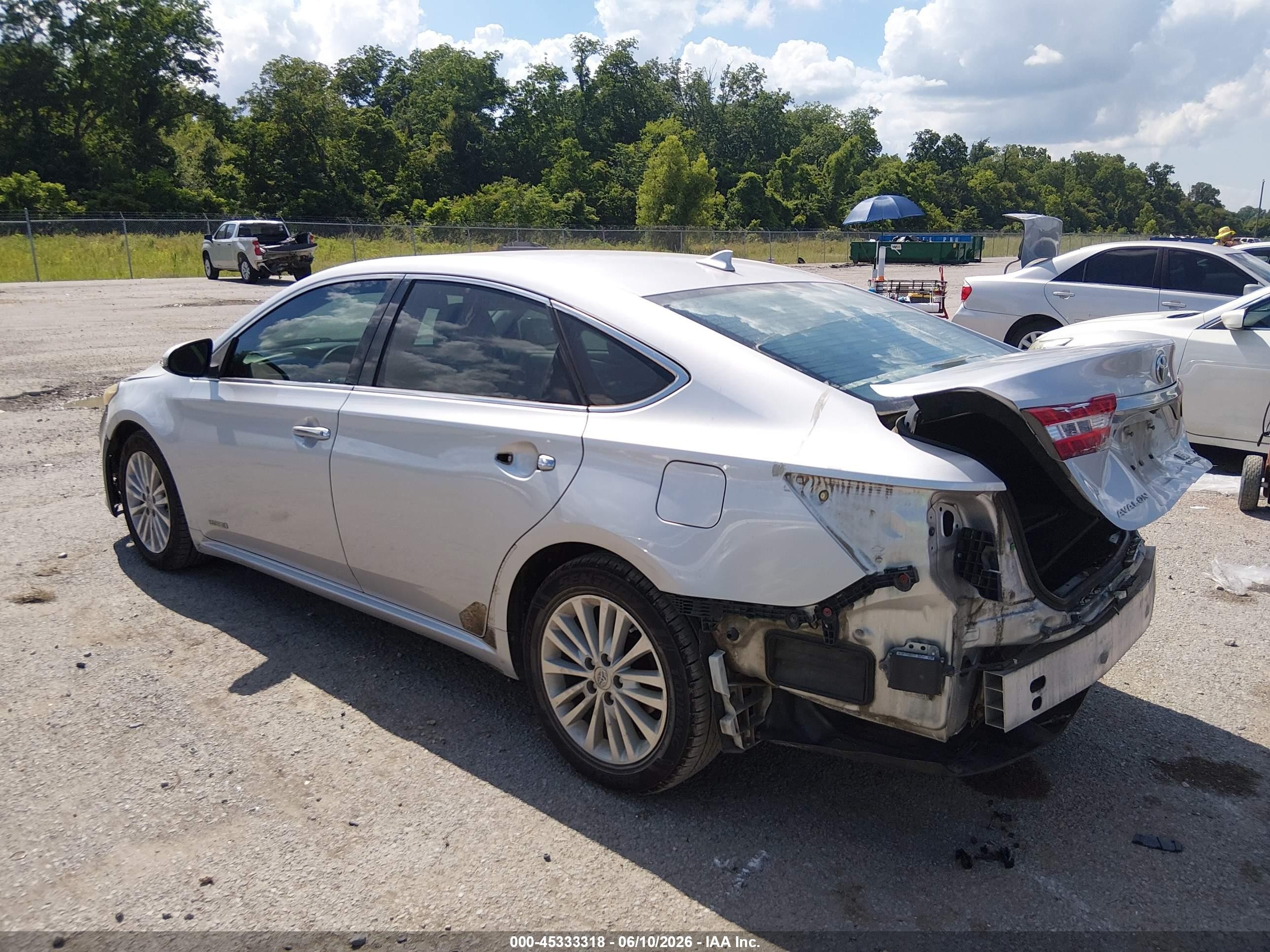 2013 Toyota Avalon Hybrid Limited Silver vin: 4T1BD1EBXDU010218
