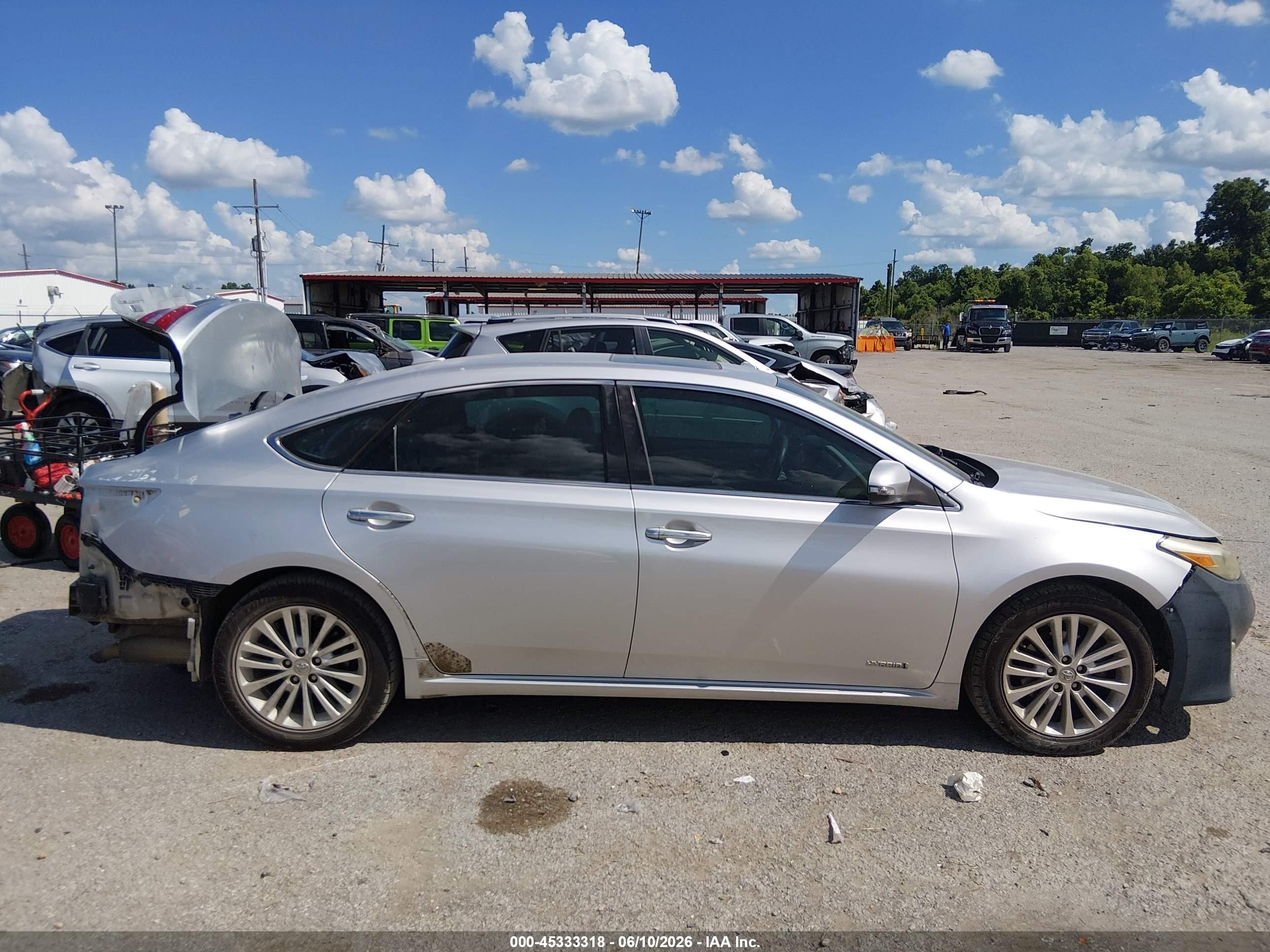 2013 Toyota Avalon Hybrid Limited Silver vin: 4T1BD1EBXDU010218