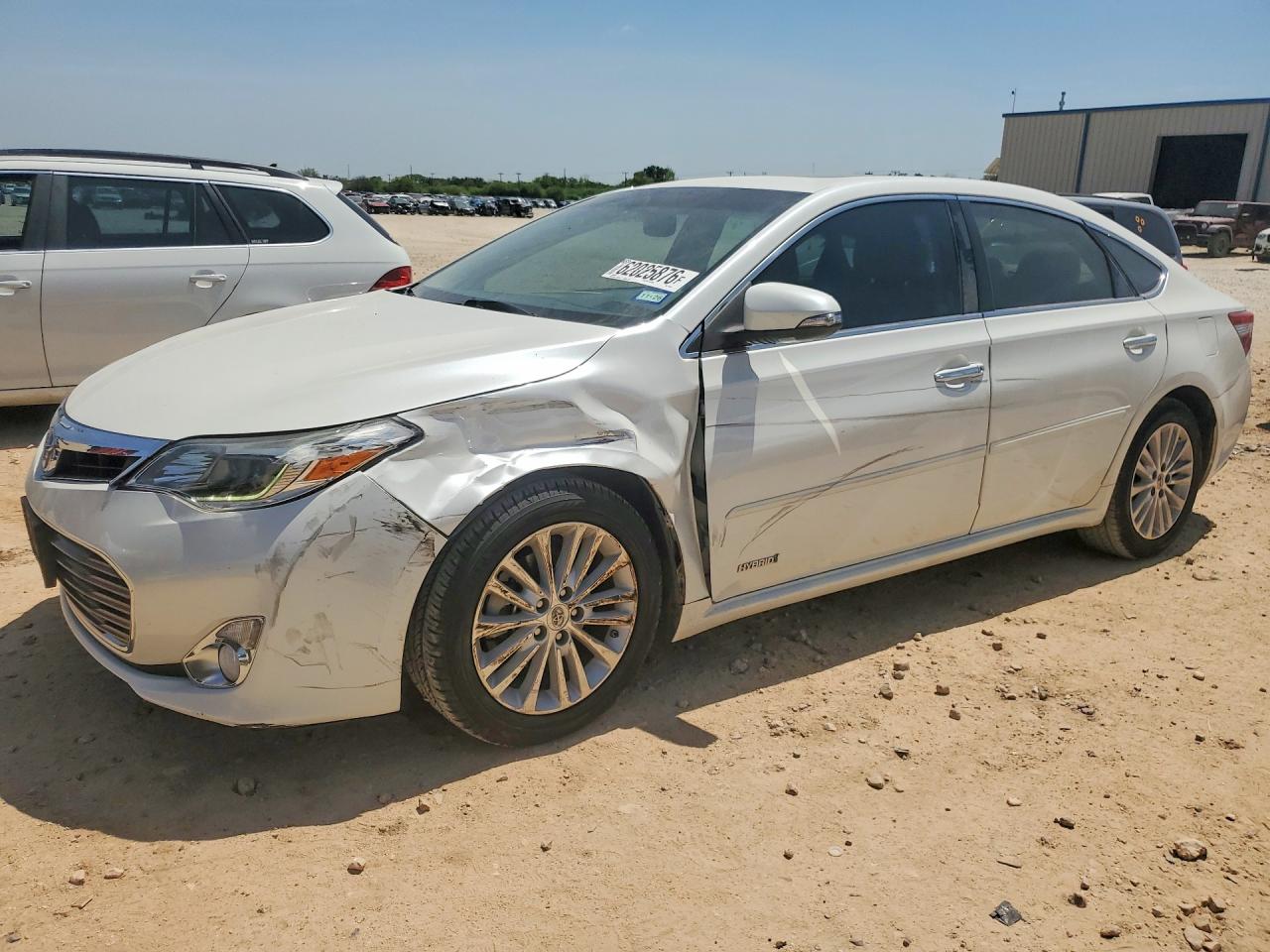 2013 Toyota Avalon Hybrid Limited White vin: 4T1BD1EBXDU017184