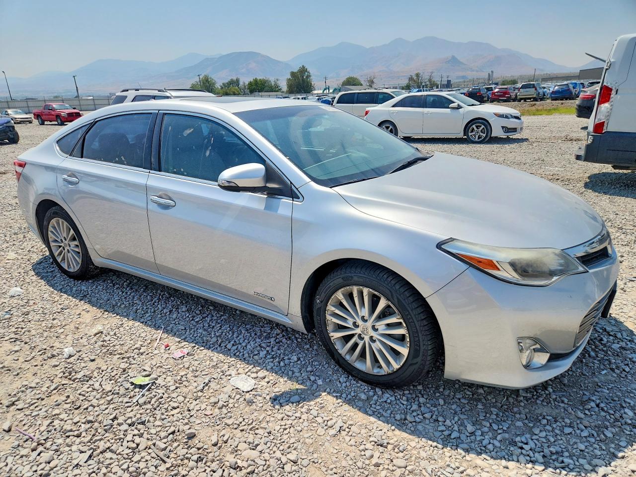 2014 Toyota Avalon Hybrid Limited Silver vin: 4T1BD1EBXEU022175