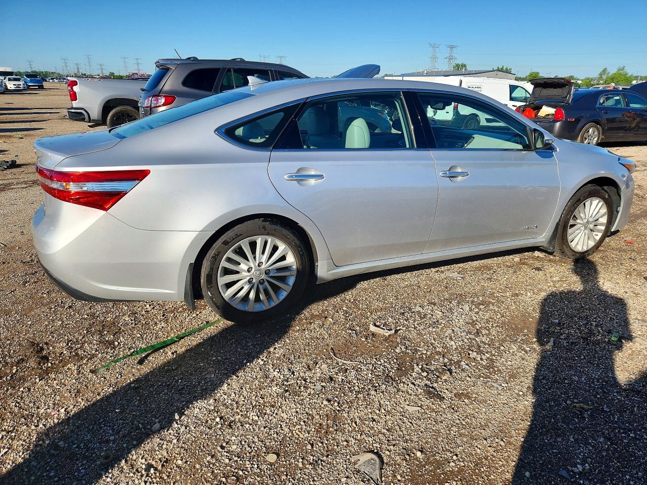 2014 Toyota Avalon Hybrid Limited Silver vin: 4T1BD1EBXEU024086