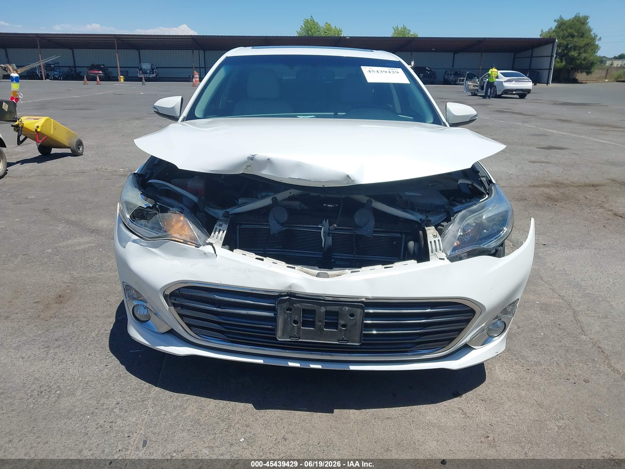 2015 Toyota Avalon Hybrid Xle Touring Белый vin: 4T1BD1EBXFU042850