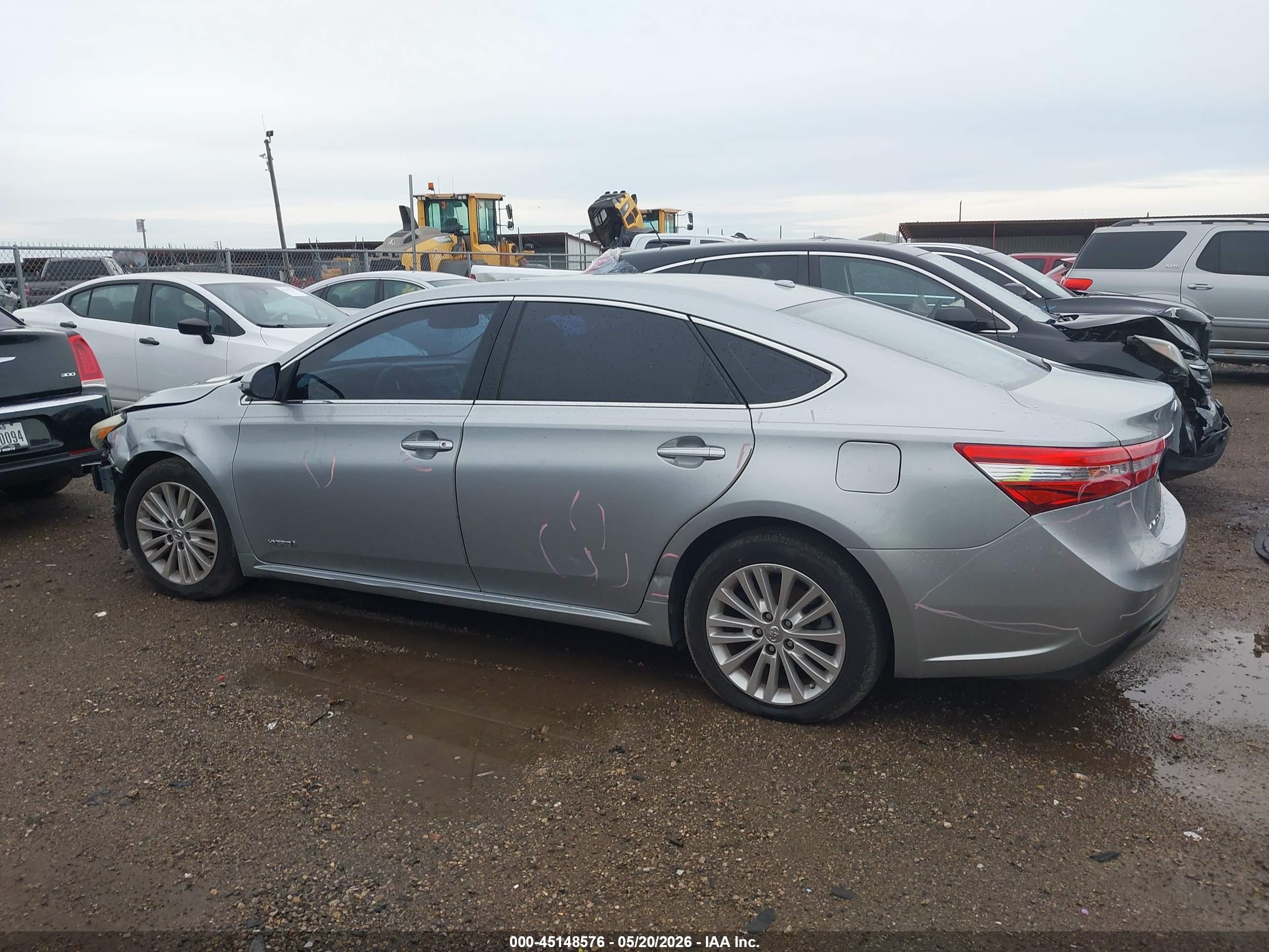 2015 Toyota Avalon Hybrid Limited/xle Premium/xle Touring Silver vin: 4T1BD1EBXFU043321