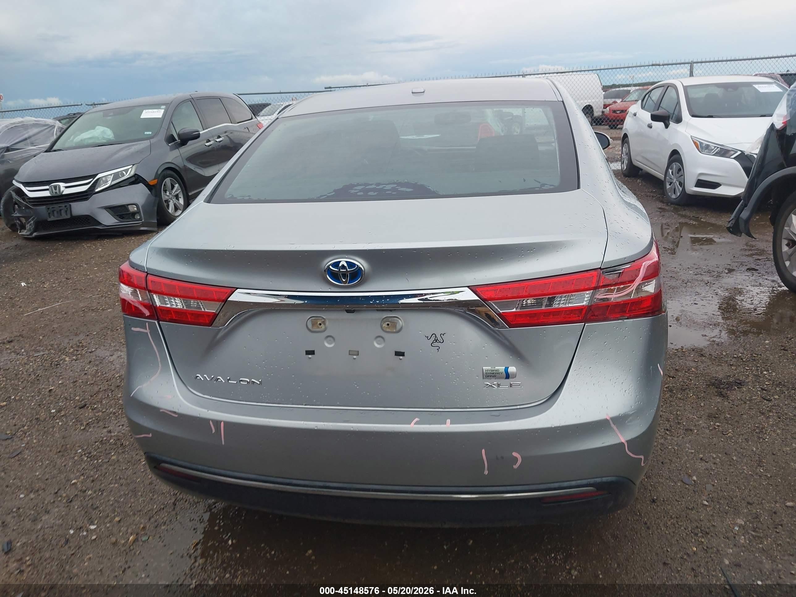 2015 Toyota Avalon Hybrid Limited/xle Premium/xle Touring Silver vin: 4T1BD1EBXFU043321