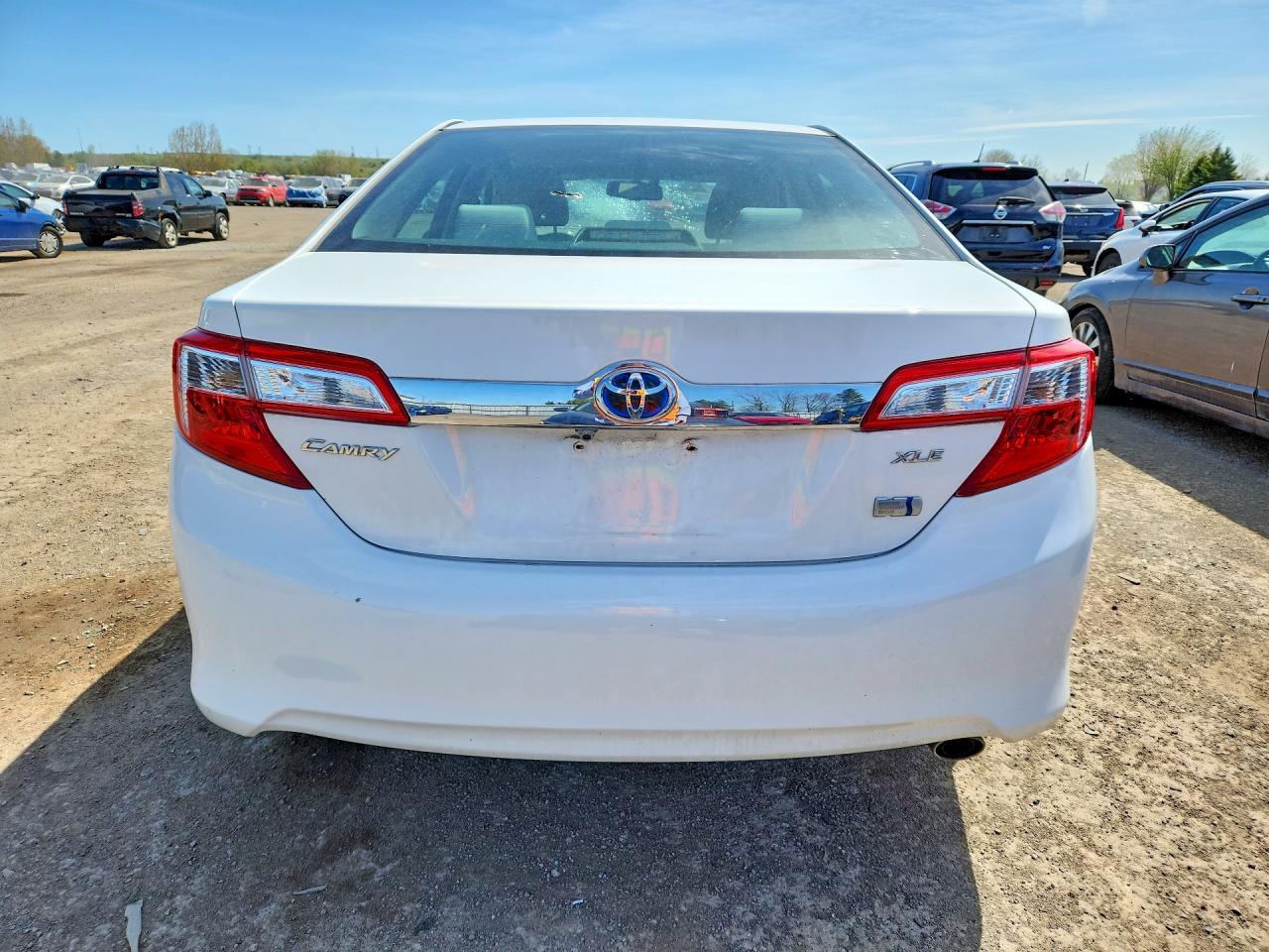 2012 Toyota Camry Hybrid Le White vin: 4T1BD1FK0CU010970