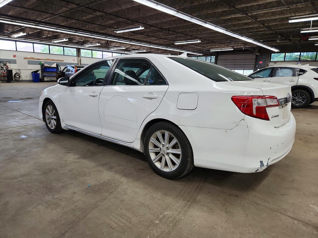 2012 Toyota Camry Hybrid Xle White vin: 4T1BD1FK0CU019913