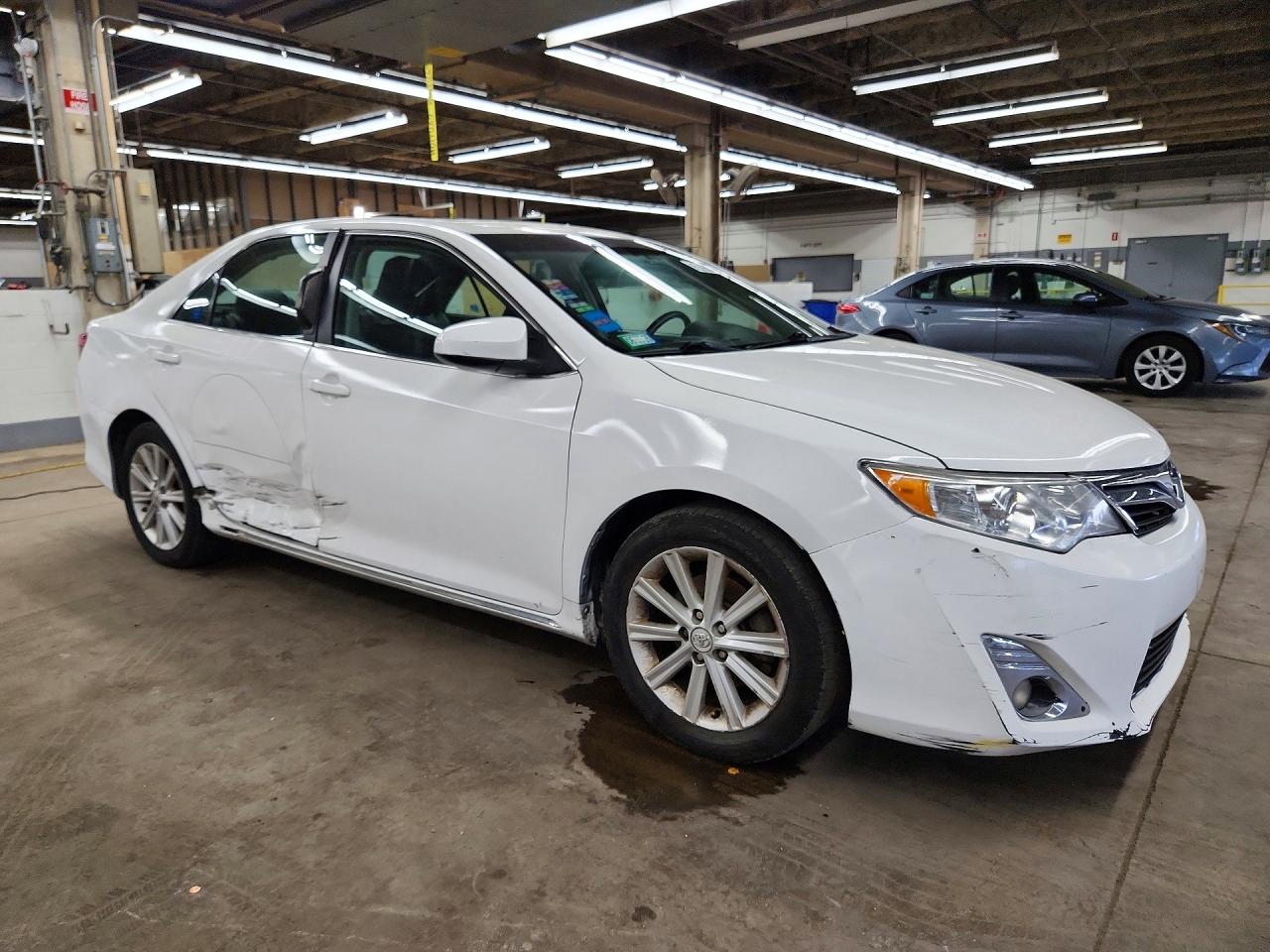 2012 Toyota Camry Hybrid Xle White vin: 4T1BD1FK0CU019913