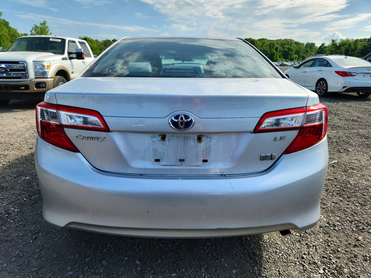 2012 Toyota Camry Hybrid Le Silver vin: 4T1BD1FK0CU036629