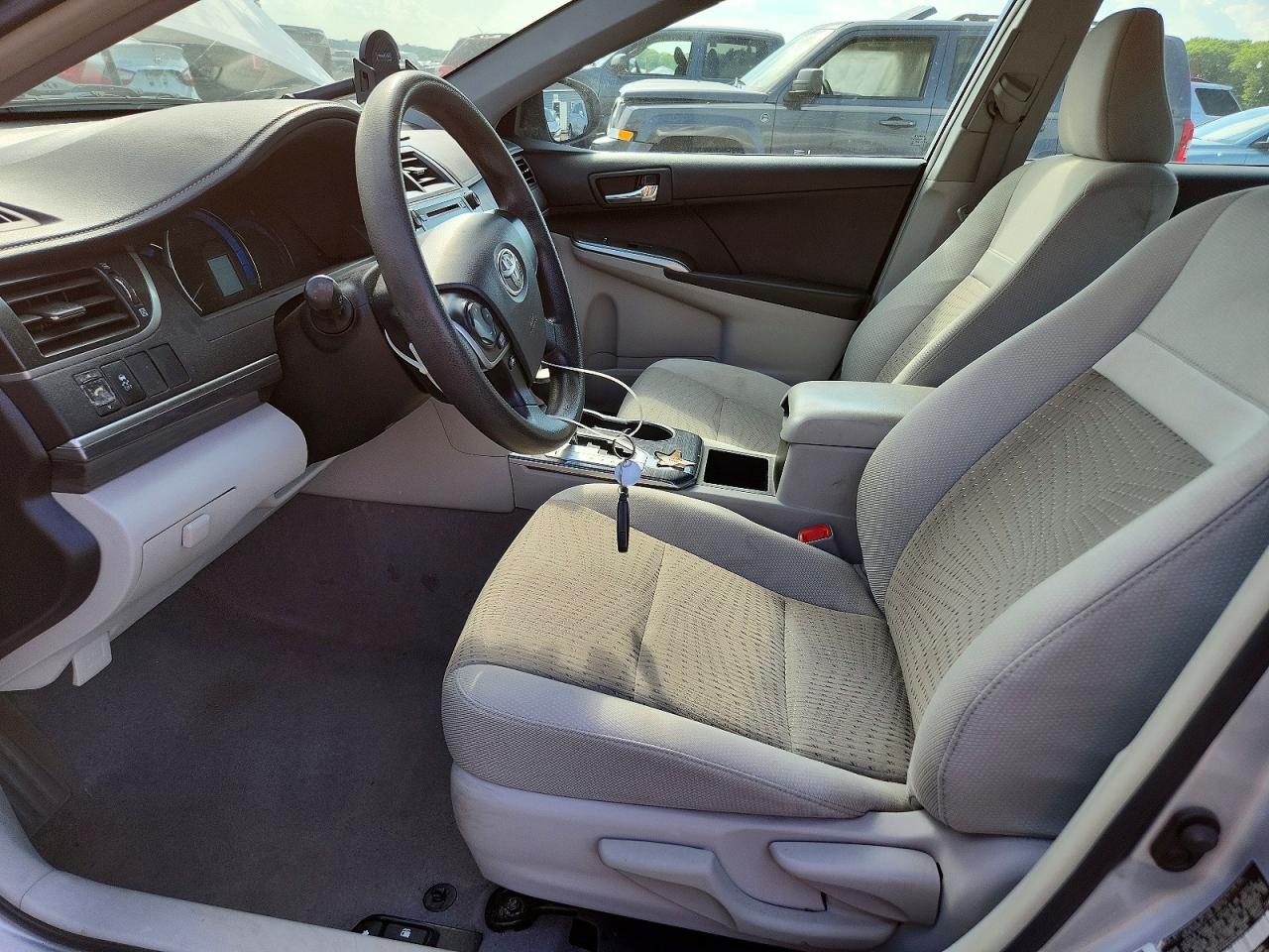 2012 Toyota Camry Hybrid Le Silver vin: 4T1BD1FK0CU036629