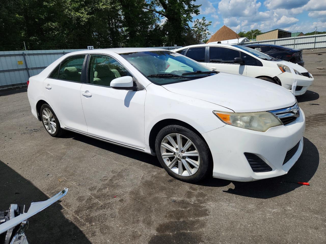 2012 Toyota Camry Hybrid Le White vin: 4T1BD1FK0CU051485