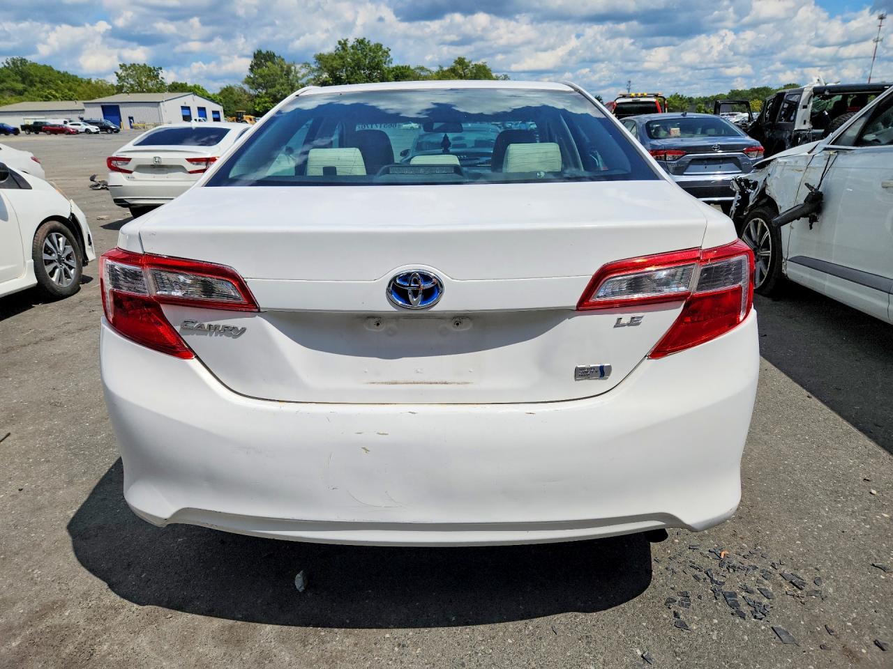 2012 Toyota Camry Hybrid Le White vin: 4T1BD1FK0CU051485