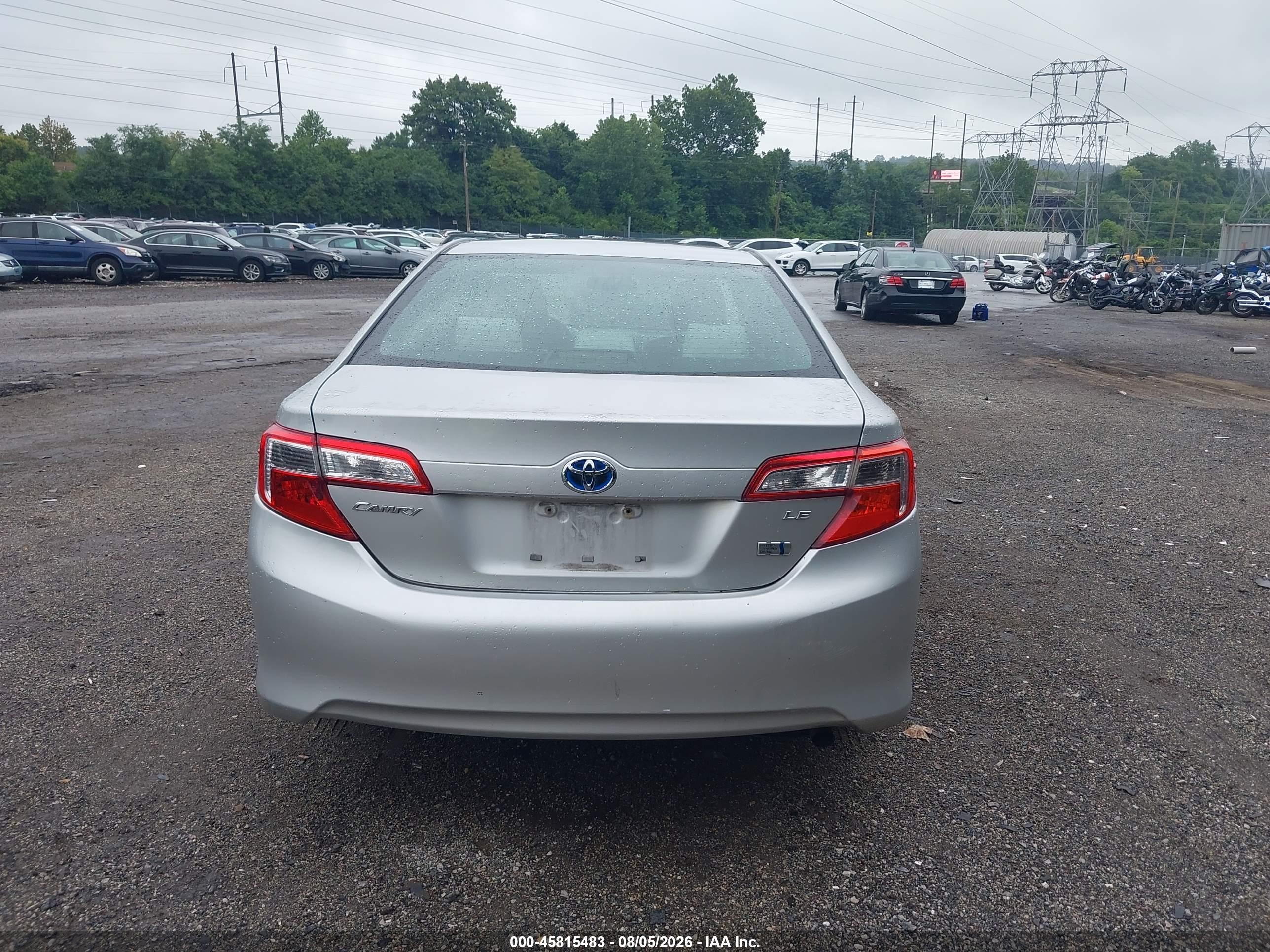 2012 Toyota Camry Hybrid Le Silver vin: 4T1BD1FK0CU052278