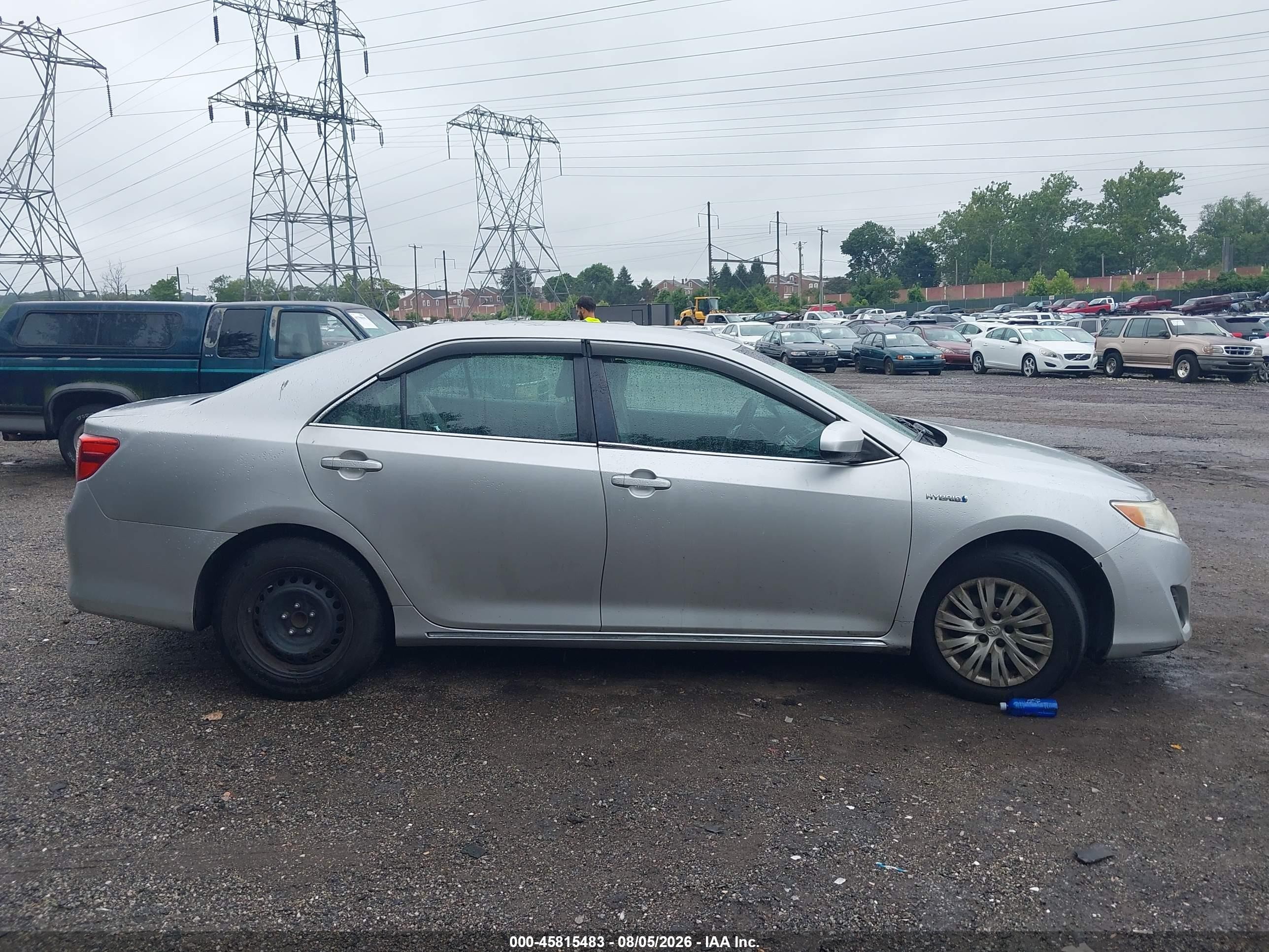 2012 Toyota Camry Hybrid Le Silver vin: 4T1BD1FK0CU052278
