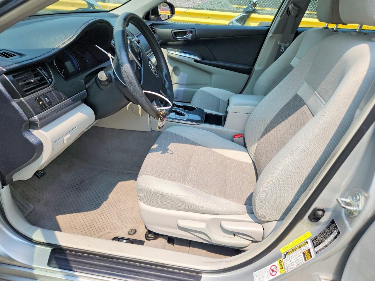 2012 Toyota Camry Hybrid Le Silver vin: 4T1BD1FK0CU054242