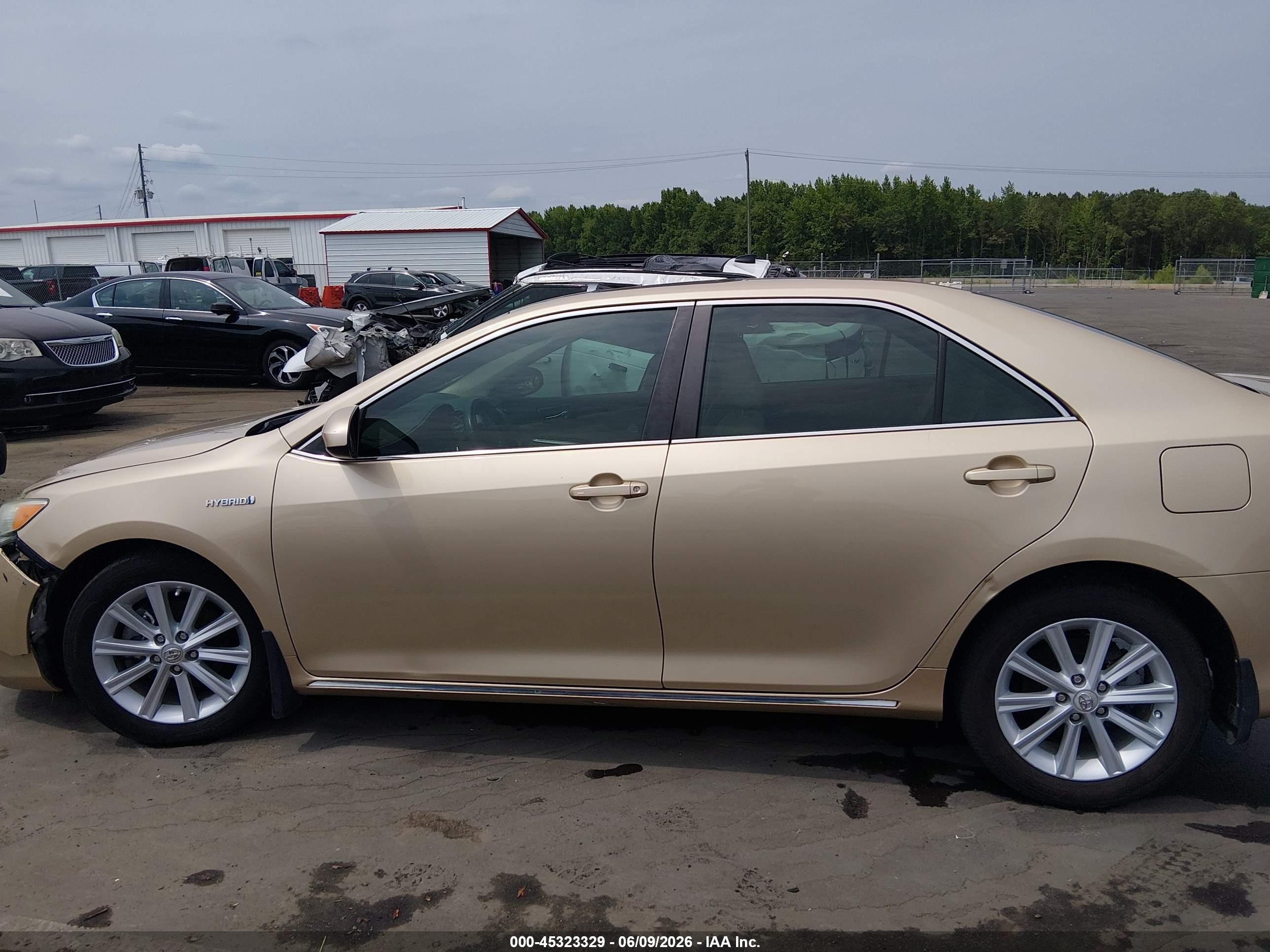 2012 Toyota Camry Hybrid Xle Tan vin: 4T1BD1FK0CU056668