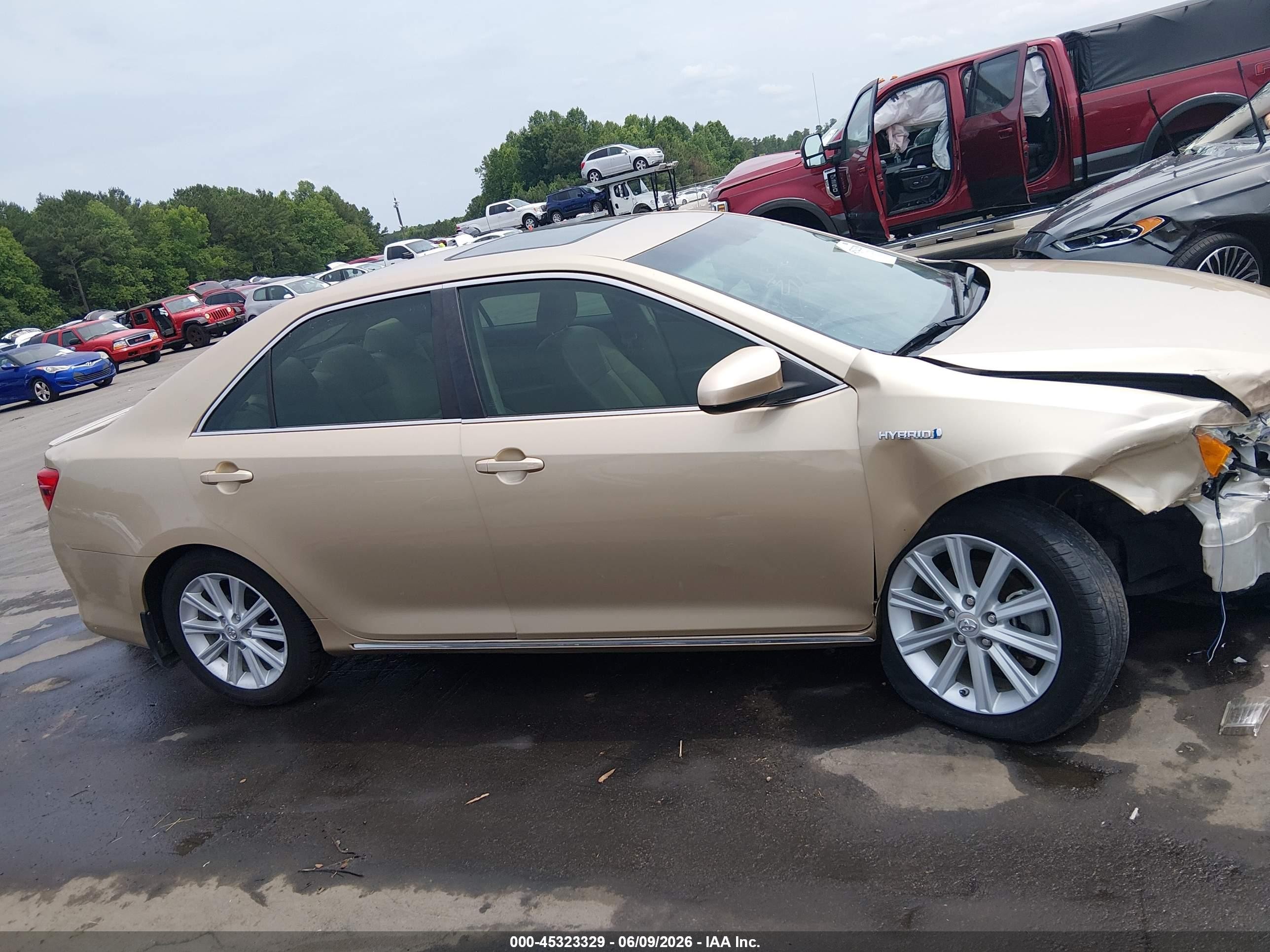 2012 Toyota Camry Hybrid Xle Tan vin: 4T1BD1FK0CU056668