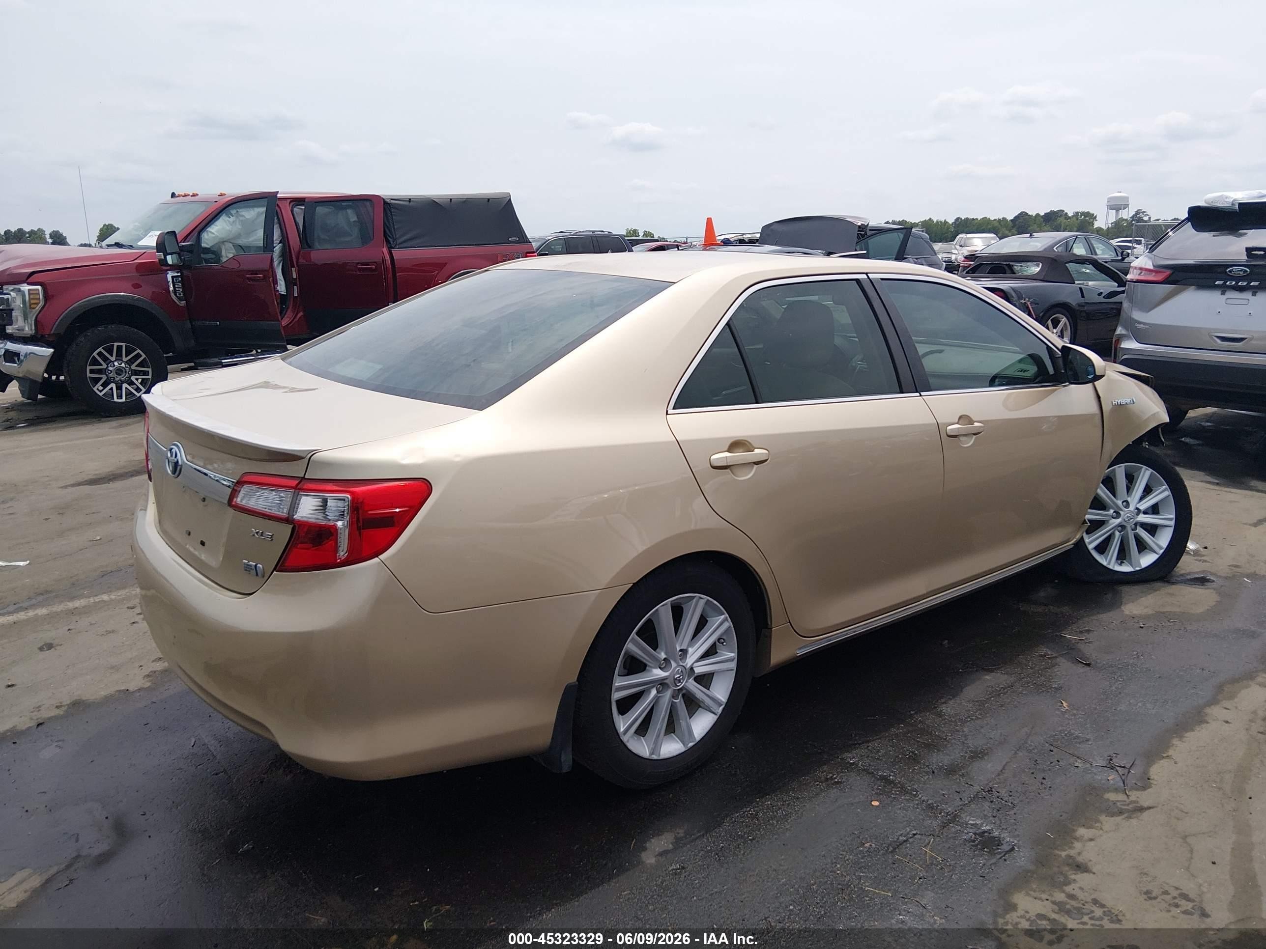 2012 Toyota Camry Hybrid Xle Tan vin: 4T1BD1FK0CU056668