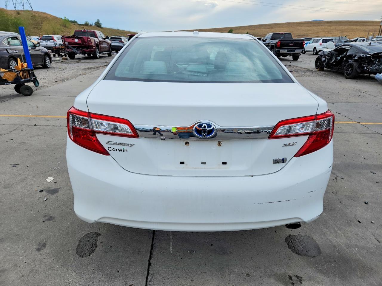 2012 Toyota Camry Hybrid Xle White vin: 4T1BD1FK0CU060607