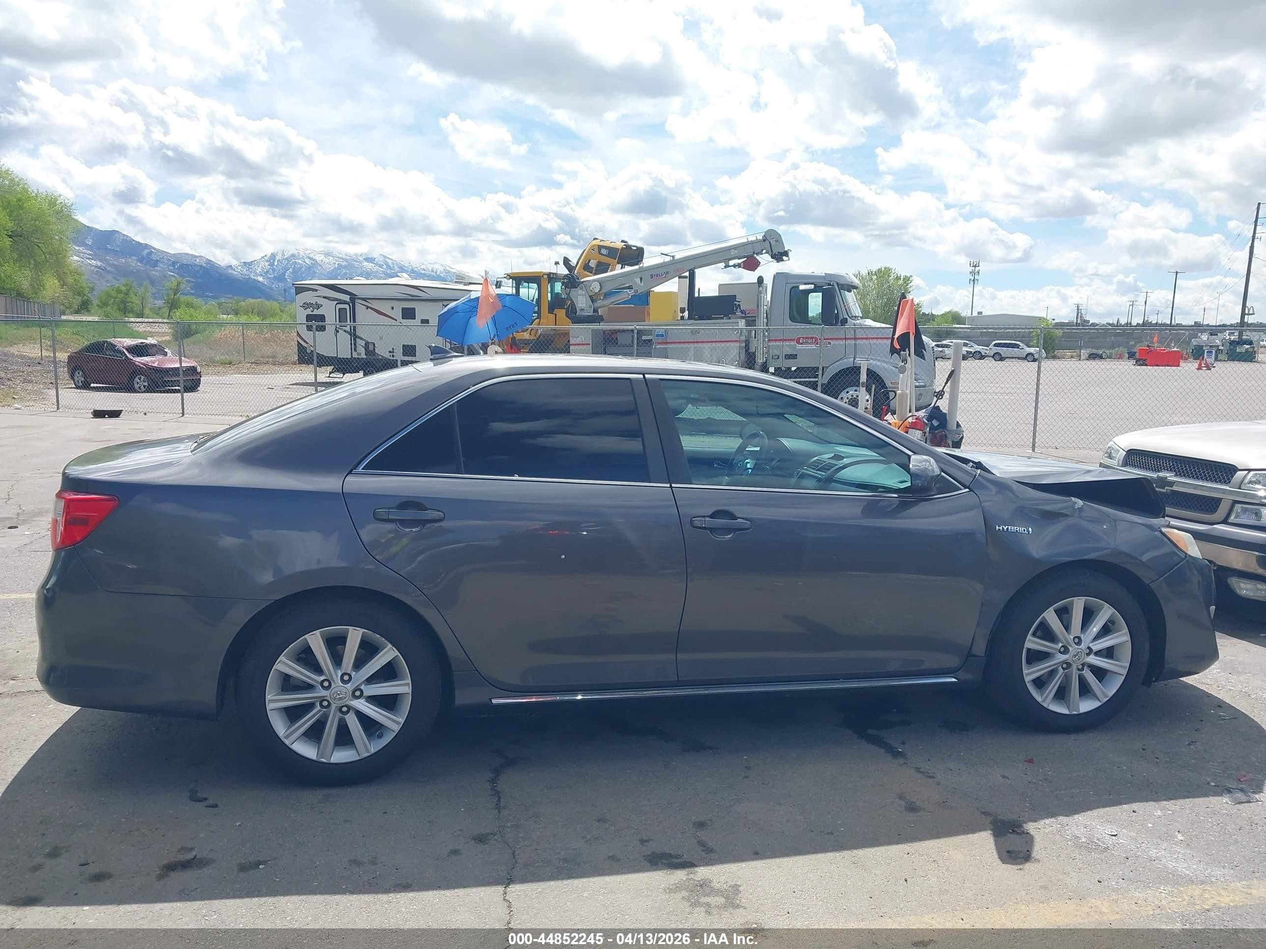 2014 Toyota Camry Hybrid Xle Gray vin: 4T1BD1FK0EU104527