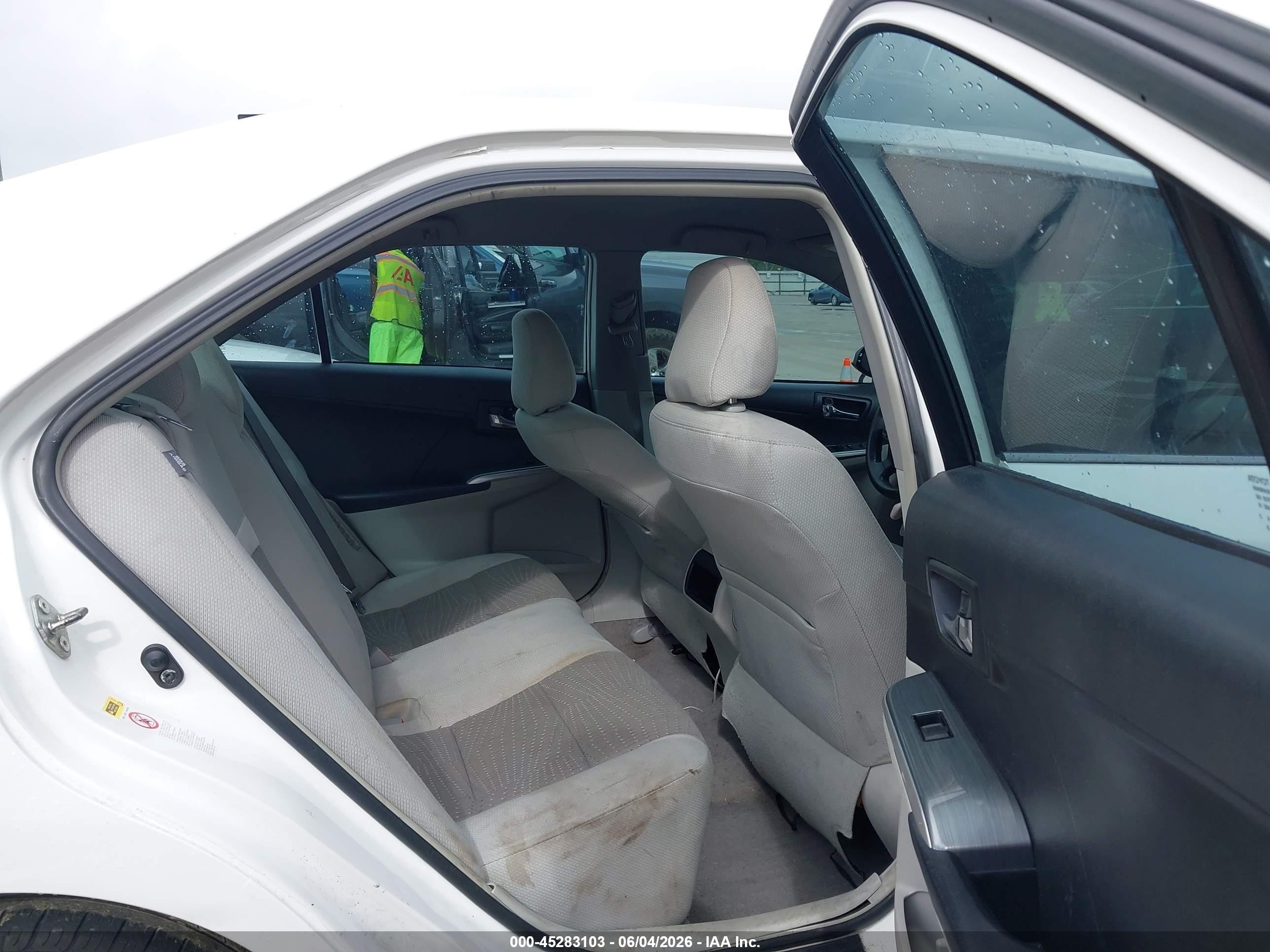 2014 Toyota Camry Hybrid Le White vin: 4T1BD1FK0EU110991