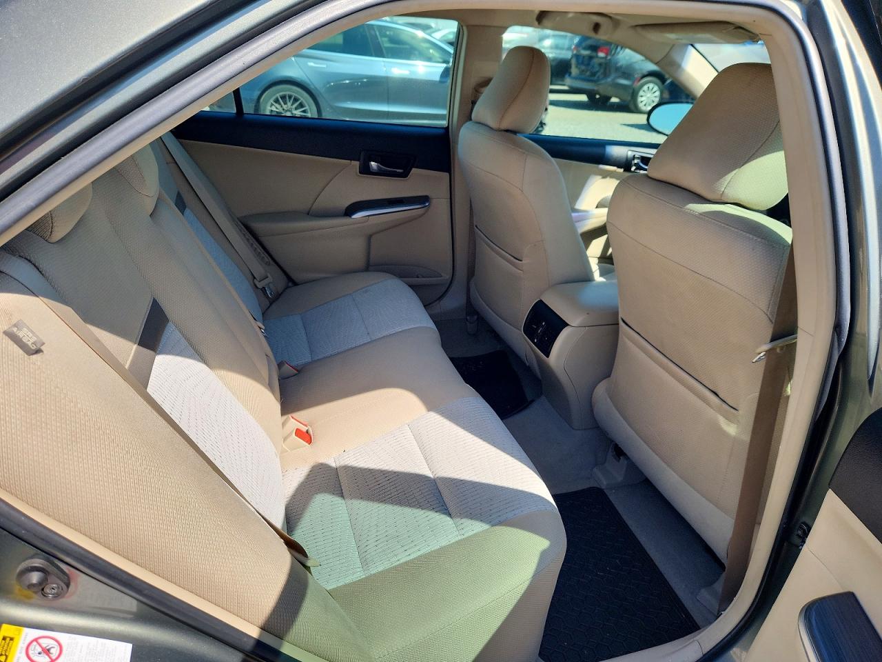 2014 Toyota Camry Hybrid Gray vin: 4T1BD1FK0EU116760