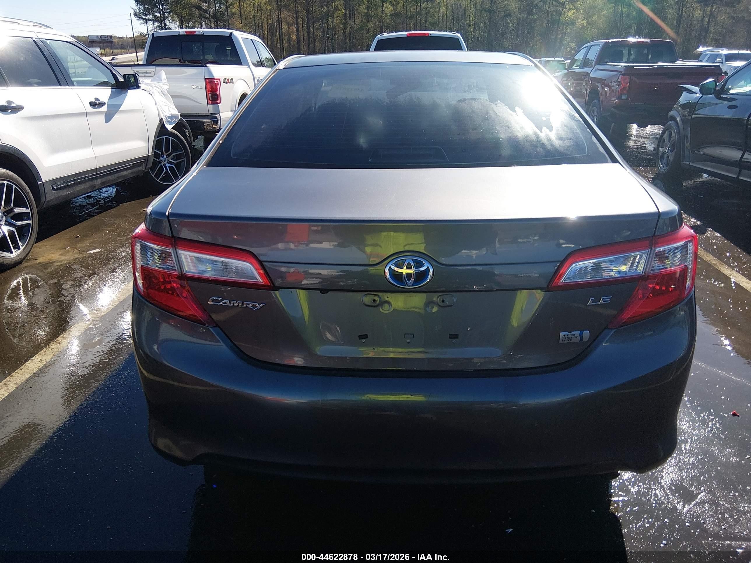 2014 Toyota Camry Hybrid Le Серый vin: 4T1BD1FK0EU122333