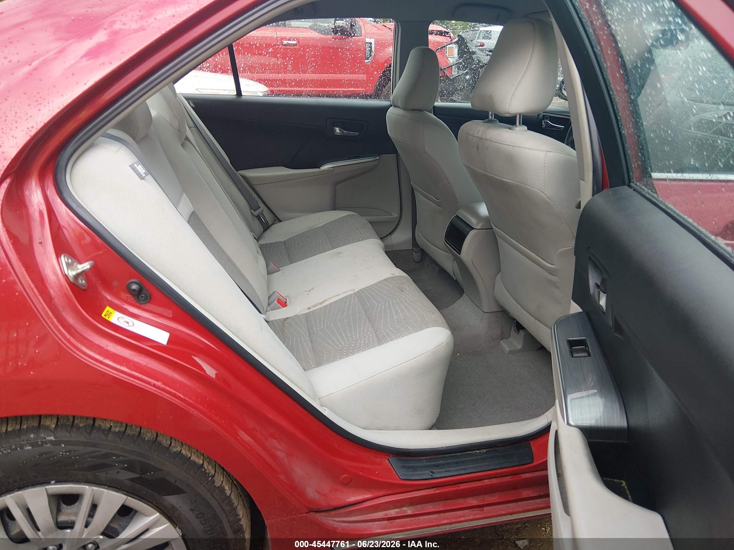 2014 Toyota Camry Hybrid Le Red vin: 4T1BD1FK0EU127130