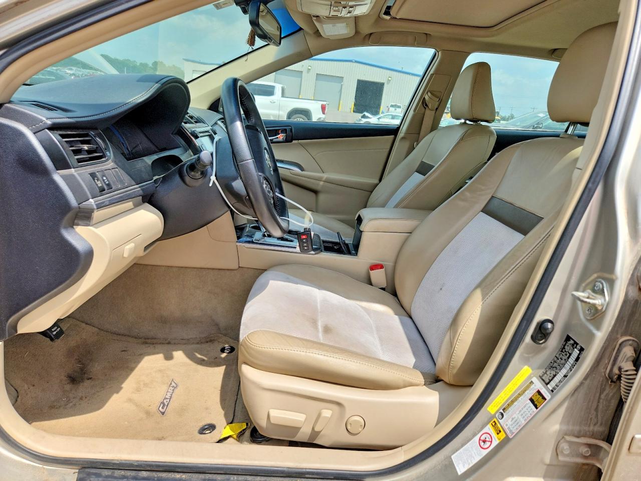 2014 Toyota Camry Hybrid Xle Tan vin: 4T1BD1FK0EU132151