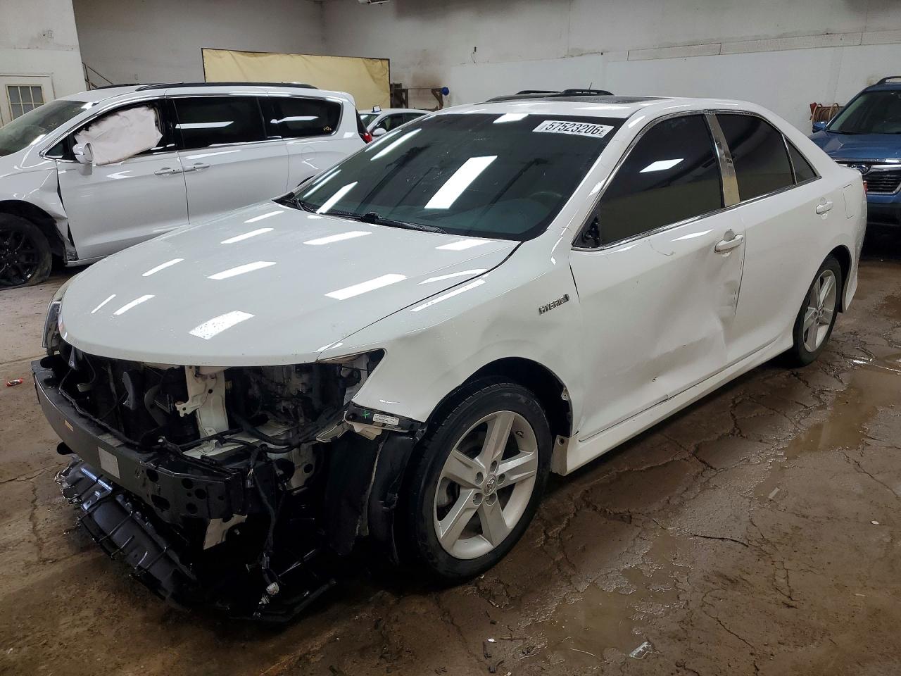 2014 Toyota Camry Hybrid Se White vin: 4T1BD1FK0EU137964