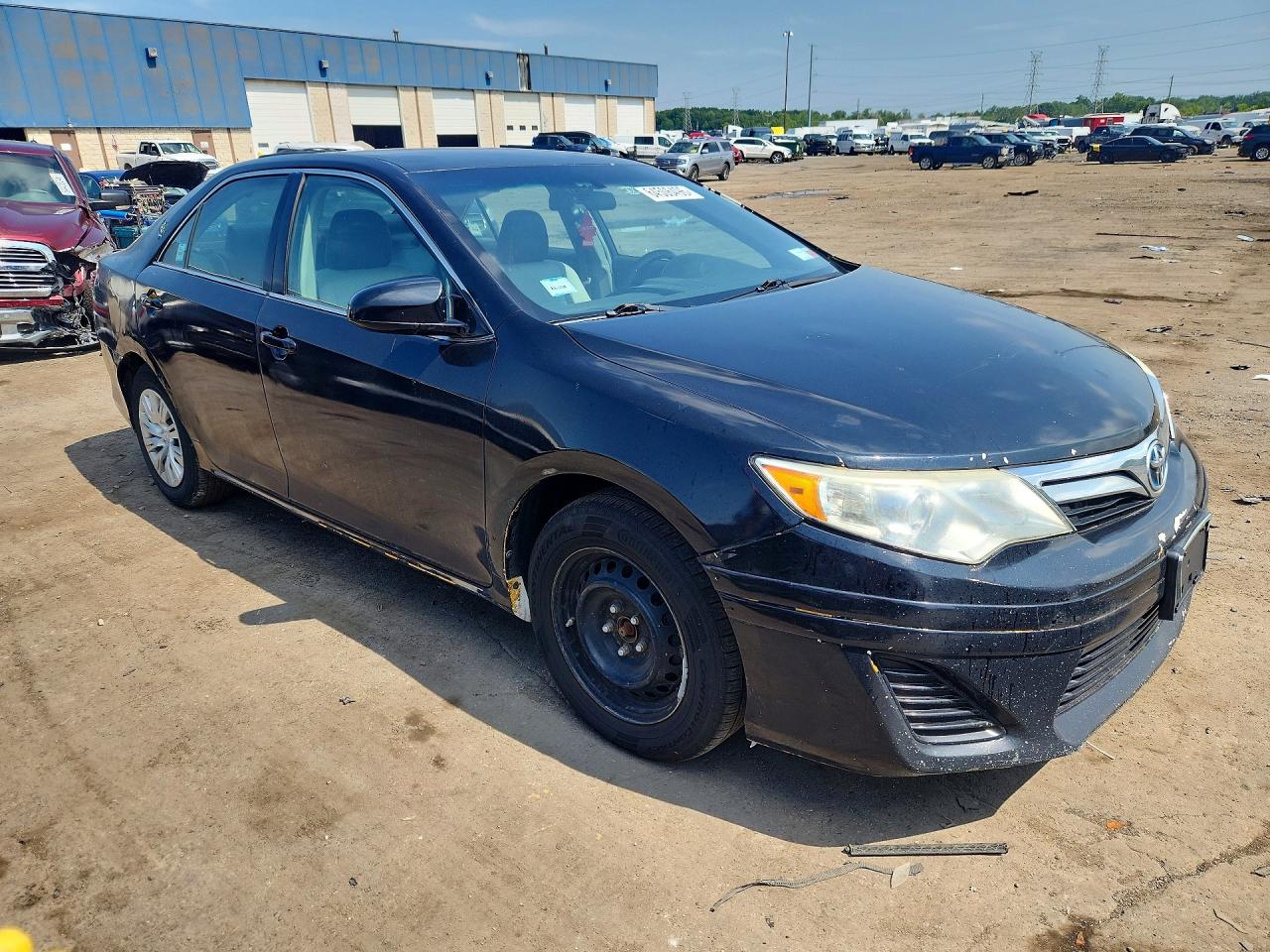 2014 Toyota Camry Hybrid Le Black vin: 4T1BD1FK0EU139875