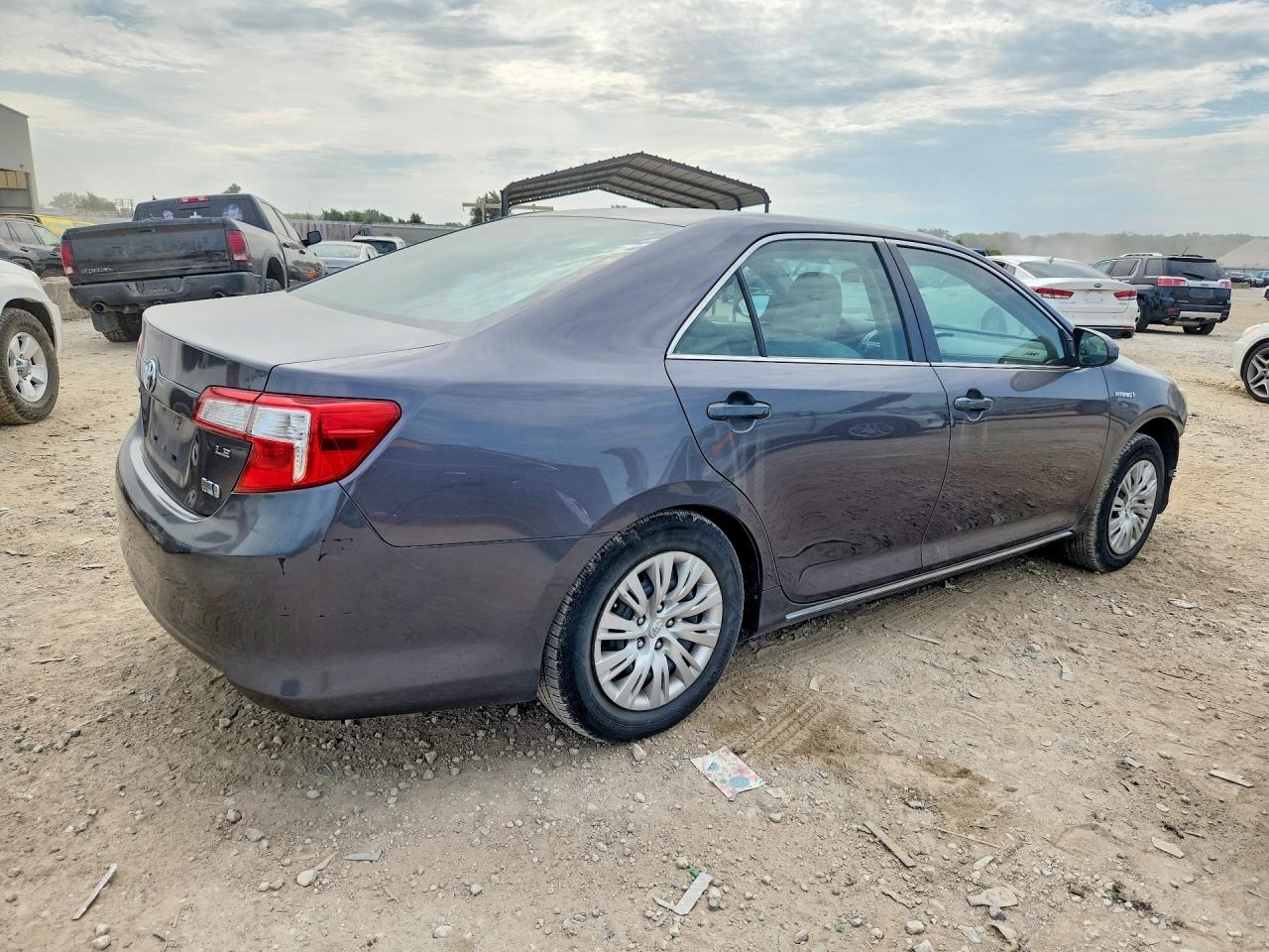 2014 Toyota Camry Hybrid Le Серый vin: 4T1BD1FK0EU140220