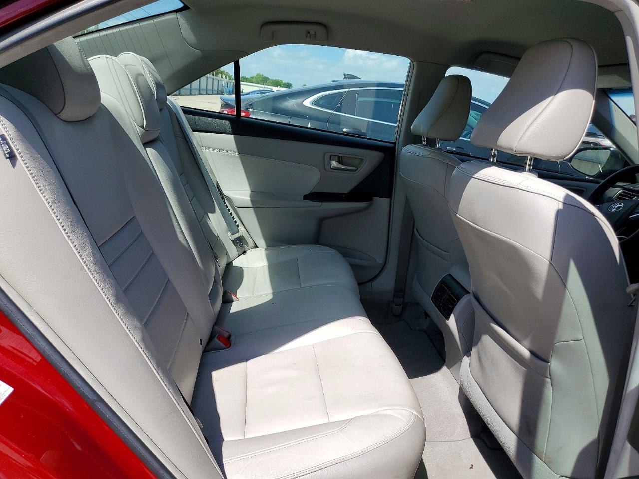 2015 Toyota Camry Hybrid Xle Красный vin: 4T1BD1FK0FU144088